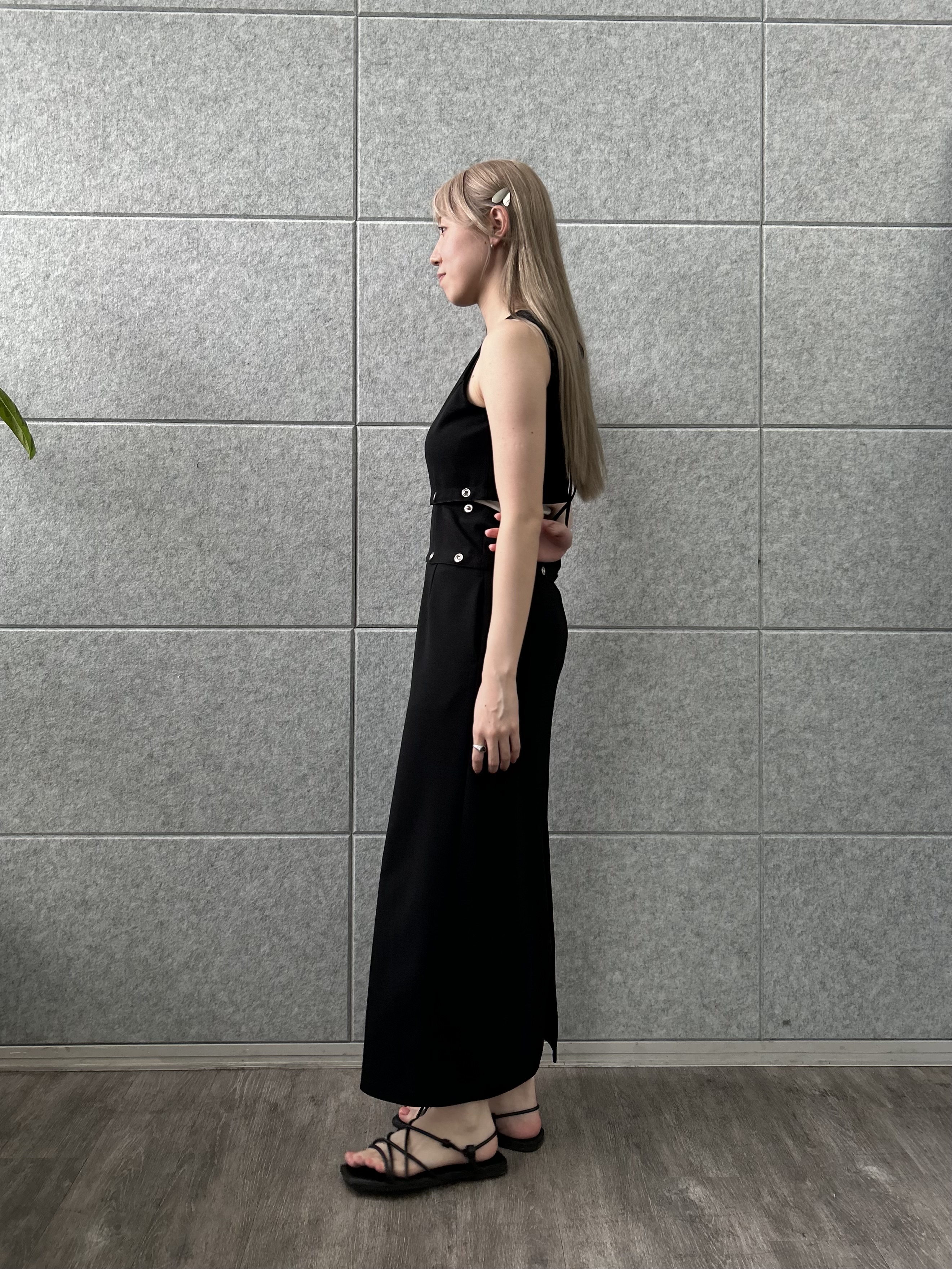 honoka Aさんの「CODE A｜modular split dress」を使ったコーディネート