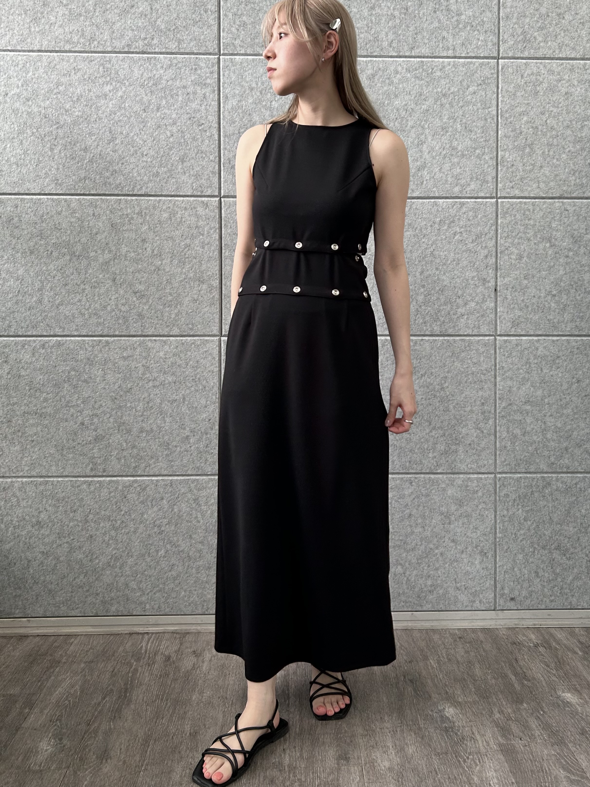 honoka Aさんの「CODE A｜modular split dress」を使ったコーディネート