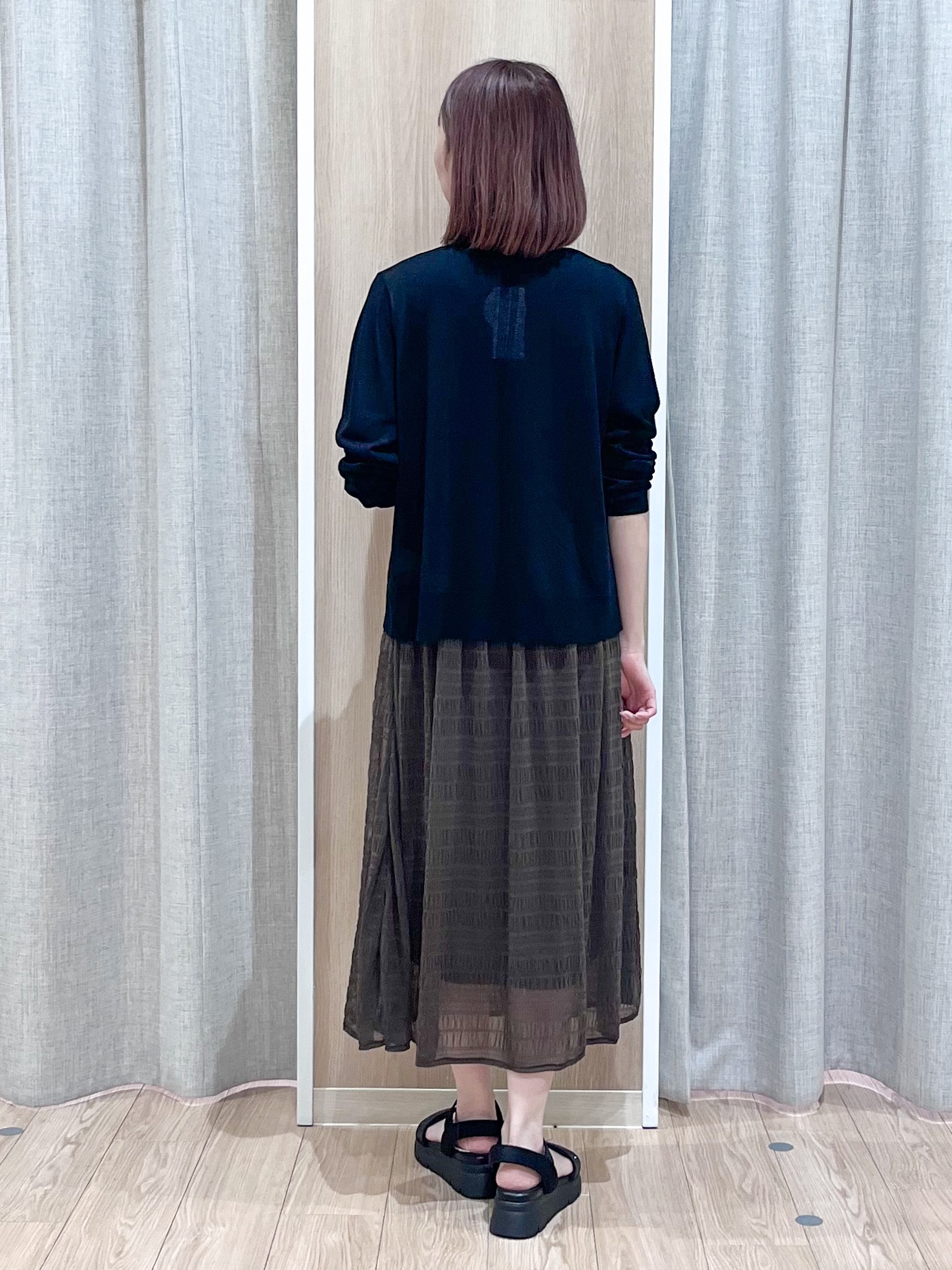 みーちゃんさんの「grove｜高評価！【接触冷感／UVカットetc】ベーシックショートカーディガン」を使ったコーディネート