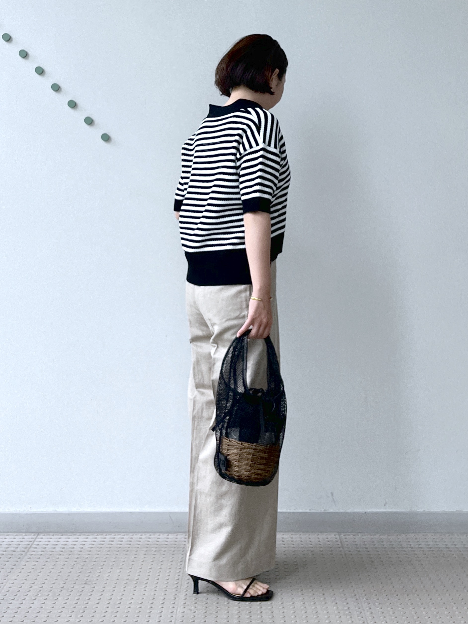Soeさんの「DRESSTERIOR｜ウォッシャブルスキッパークロップドニット」を使ったコーディネート