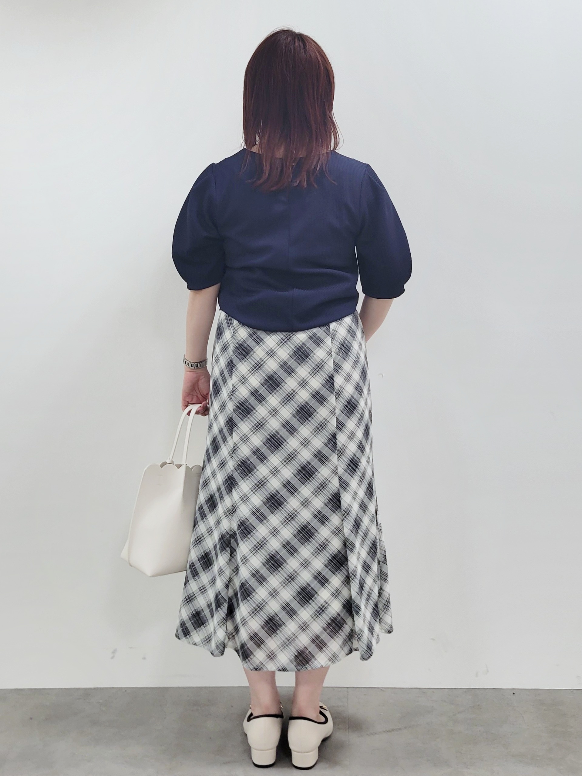kinaさんの「index｜タックパフトップス【洗濯機OK／UVケア／接触冷感】」を使ったコーディネート
