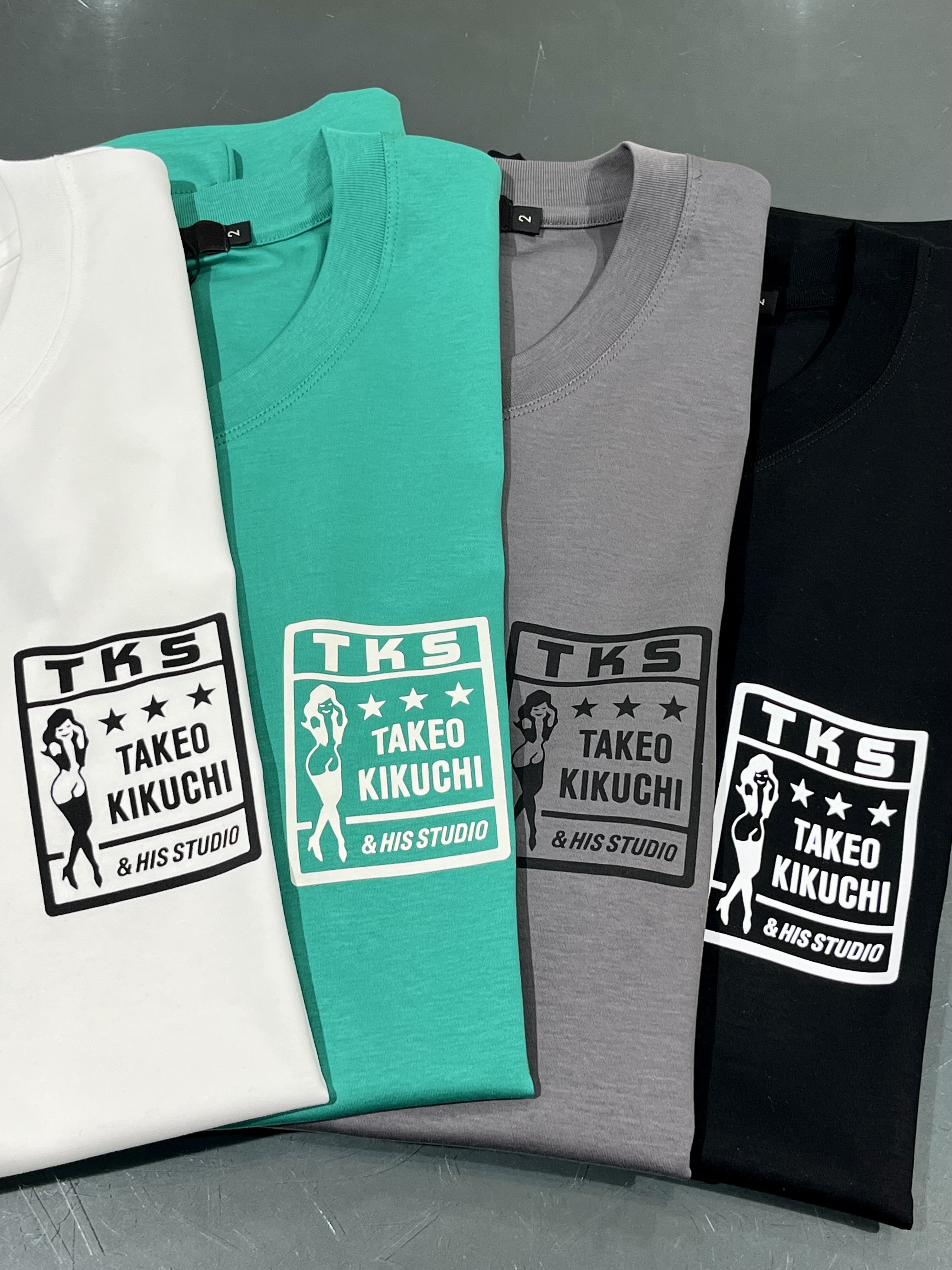 uedaさんの「TAKEO KIKUCHI｜【BOWLER HAT LABEL】アイスクリアコットン ピンナップガール 半袖Tシャツ」を使ったコーディネート