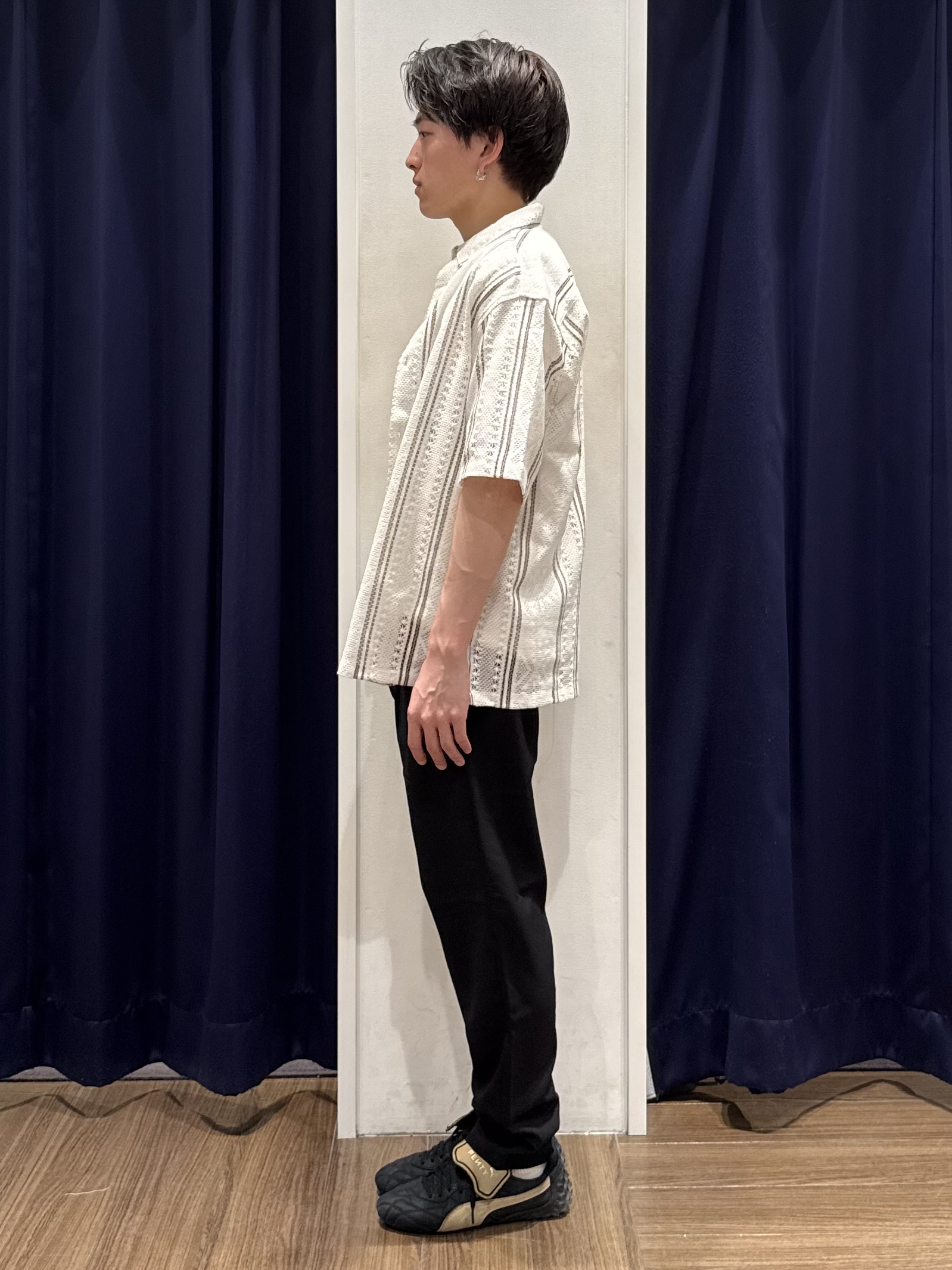 カシマさんの「THE SHOP TK｜【2点セット】クラフトレース 半袖シャツ＋半袖Tシャツ」を使ったコーディネート
