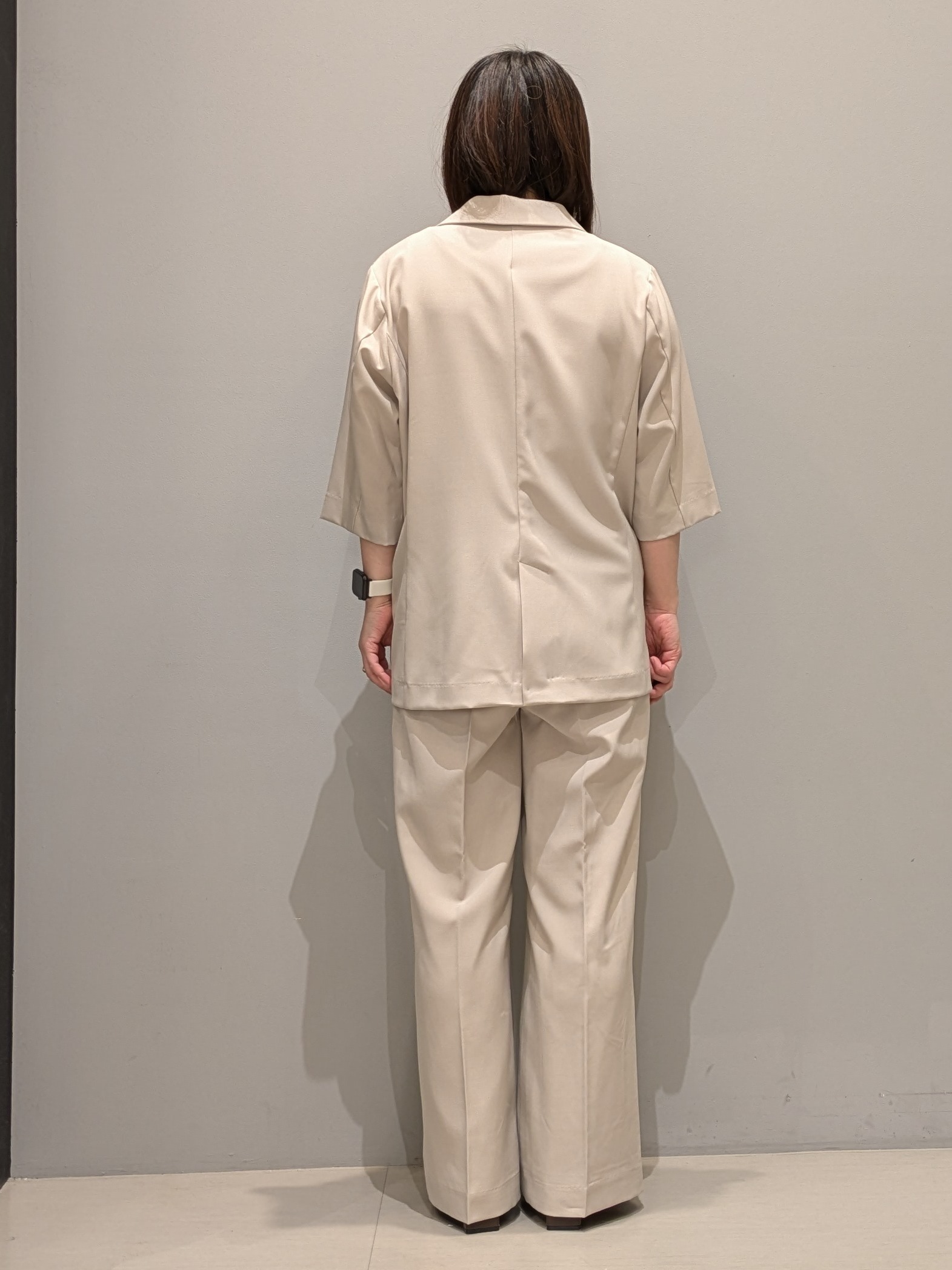 yukaさんの「THE SHOP TK｜【セットアップ可】麻調ダブルブレスト 6分袖ジャケット」を使ったコーディネート
