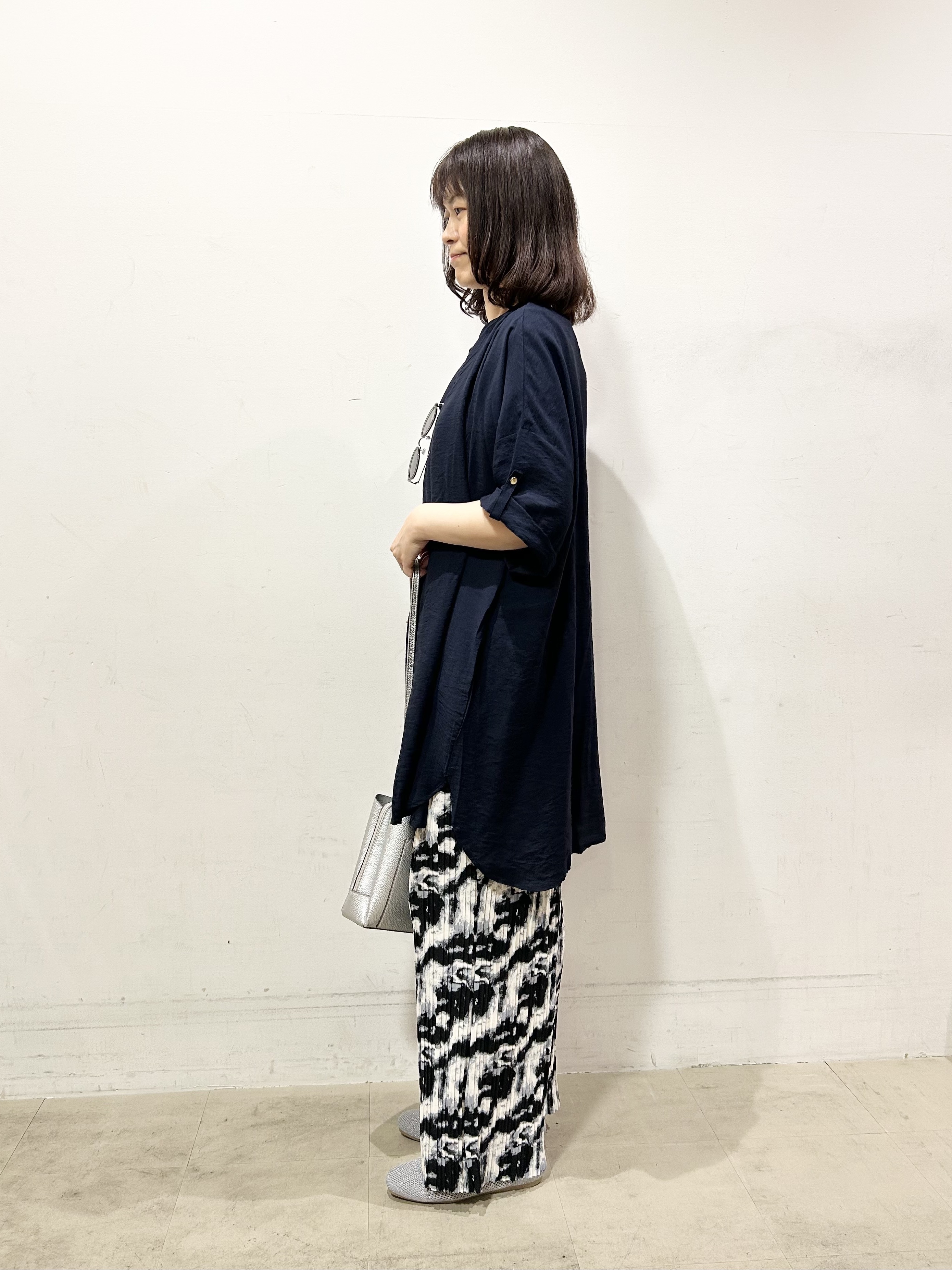 Mさんの「SHOO･LA･RUE｜【ひんやり/S-LL/洗濯機可】体型カバー叶える 大人のゆるドルマンチュニック」を使ったコーディネート