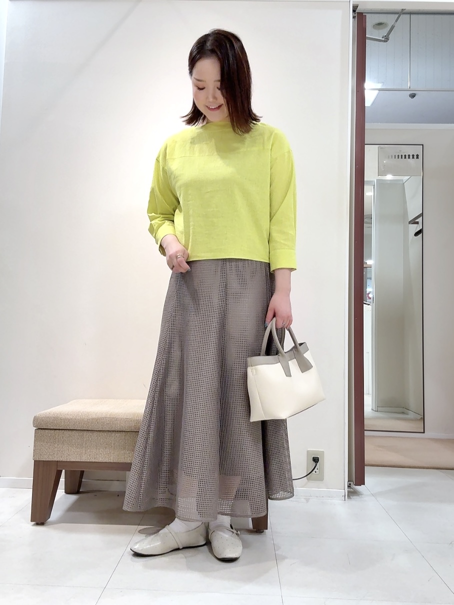 YUIさんの「UNTITLED｜【洗える/6分袖】ボートネックブラウス」を使ったコーディネート
