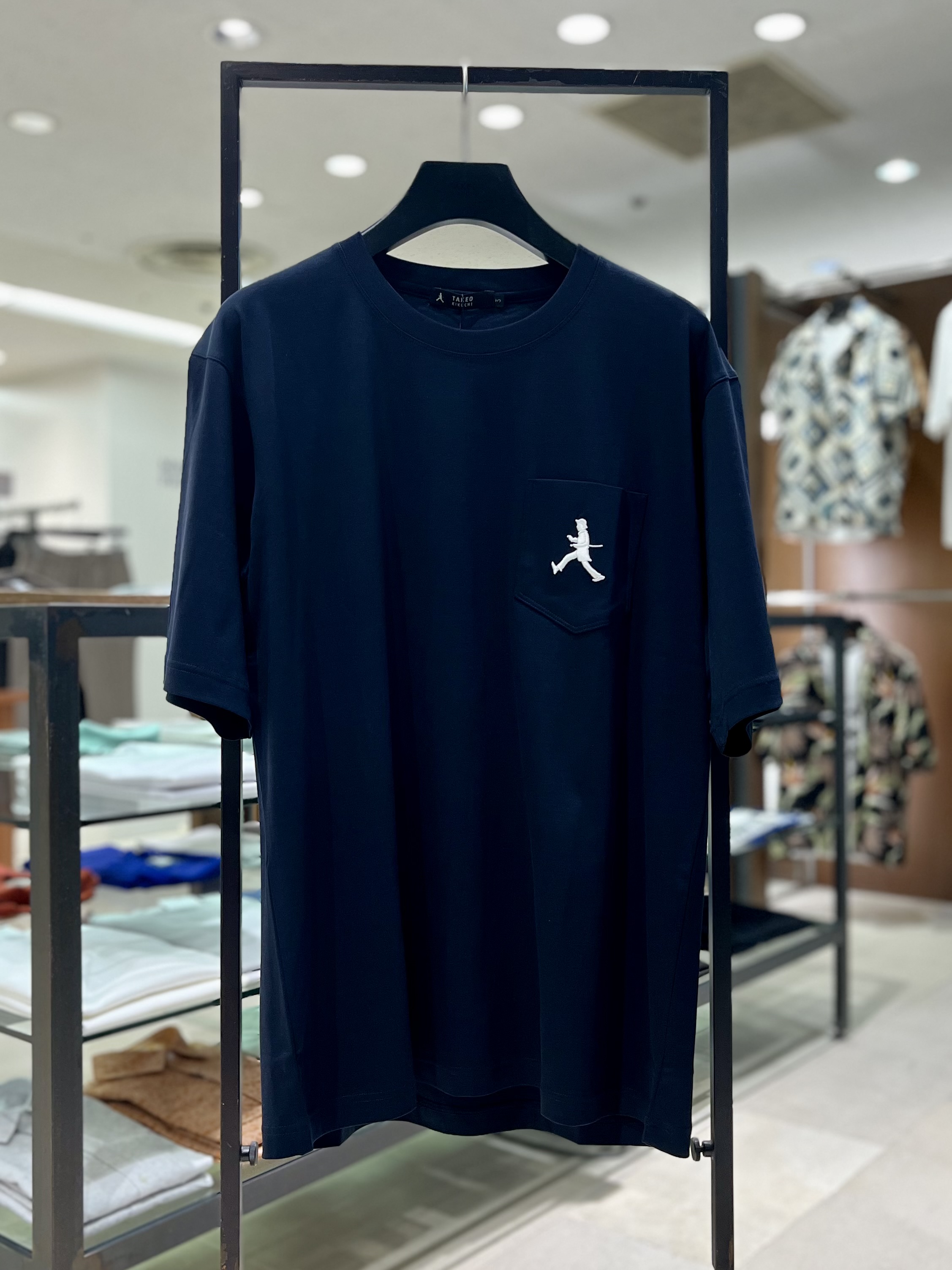 uedaさんの「TAKEO KIKUCHI｜【BOWLER HAT LABEL】アイスクリアコットンボーラーハットウォーカー 半袖ポケT」を使ったコーディネート