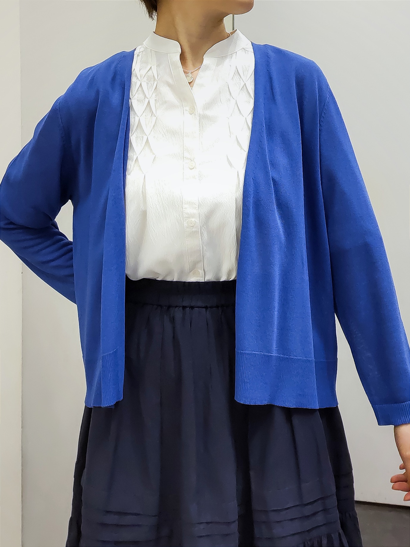 やまちゃんさんの「grove｜高評価！【接触冷感／UVカットetc】ベーシックショートカーディガン」を使ったコーディネート