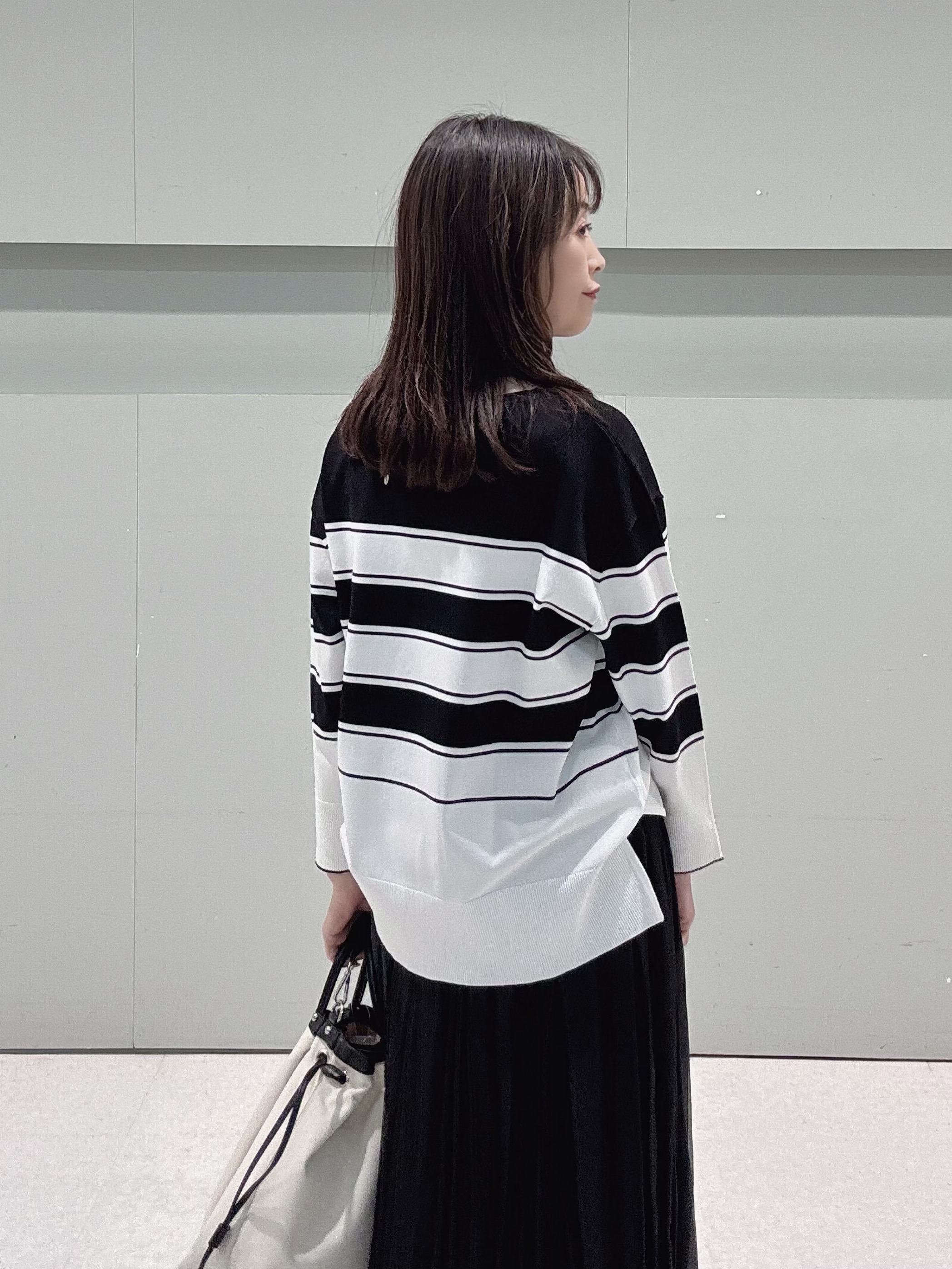 makiさんの「UNTITLED｜【洗える/ゆったり】ボーダーボートネックニット」を使ったコーディネート