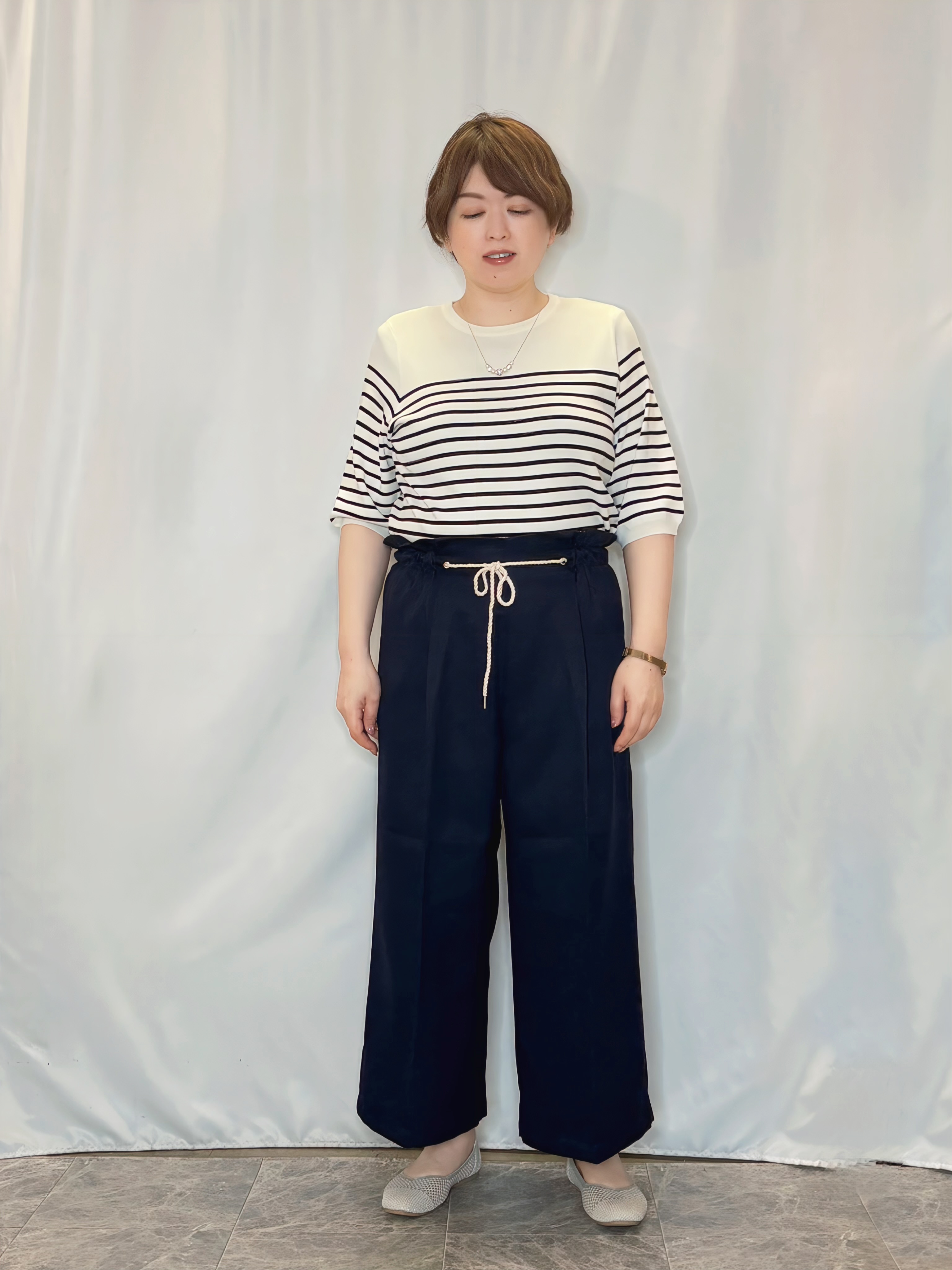 たみさんの「SHOO･LA･RUE｜【ひんやり/洗濯機可/S-LL】オンにもオフにも マルチに使えるボタンレスカーディガン」を使ったコーディネート