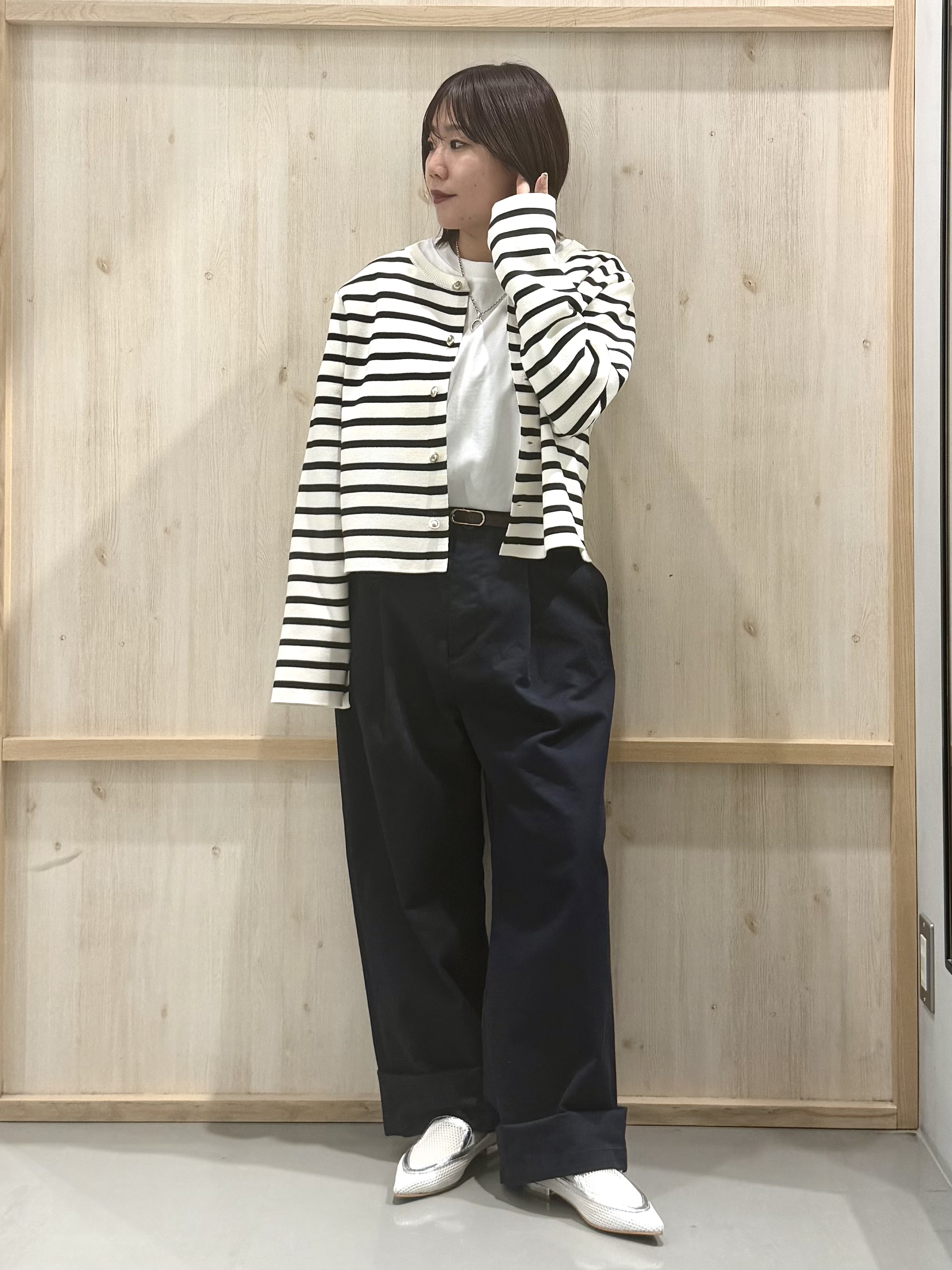 nanaさんの「THE SHOP TK｜ハーフミラノカーデ」を使ったコーディネート