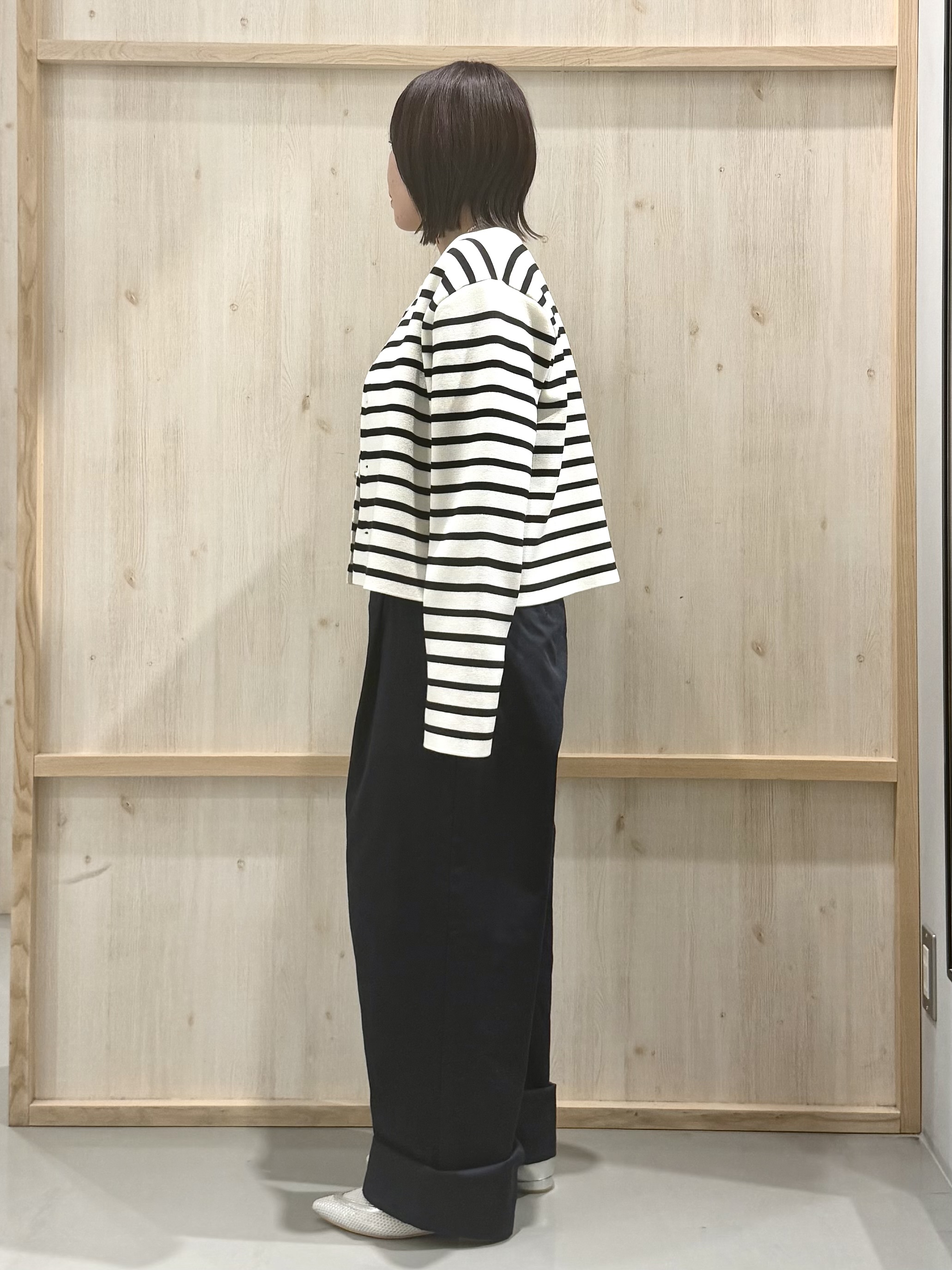 nanaさんの「THE SHOP TK｜ハーフミラノカーデ」を使ったコーディネート