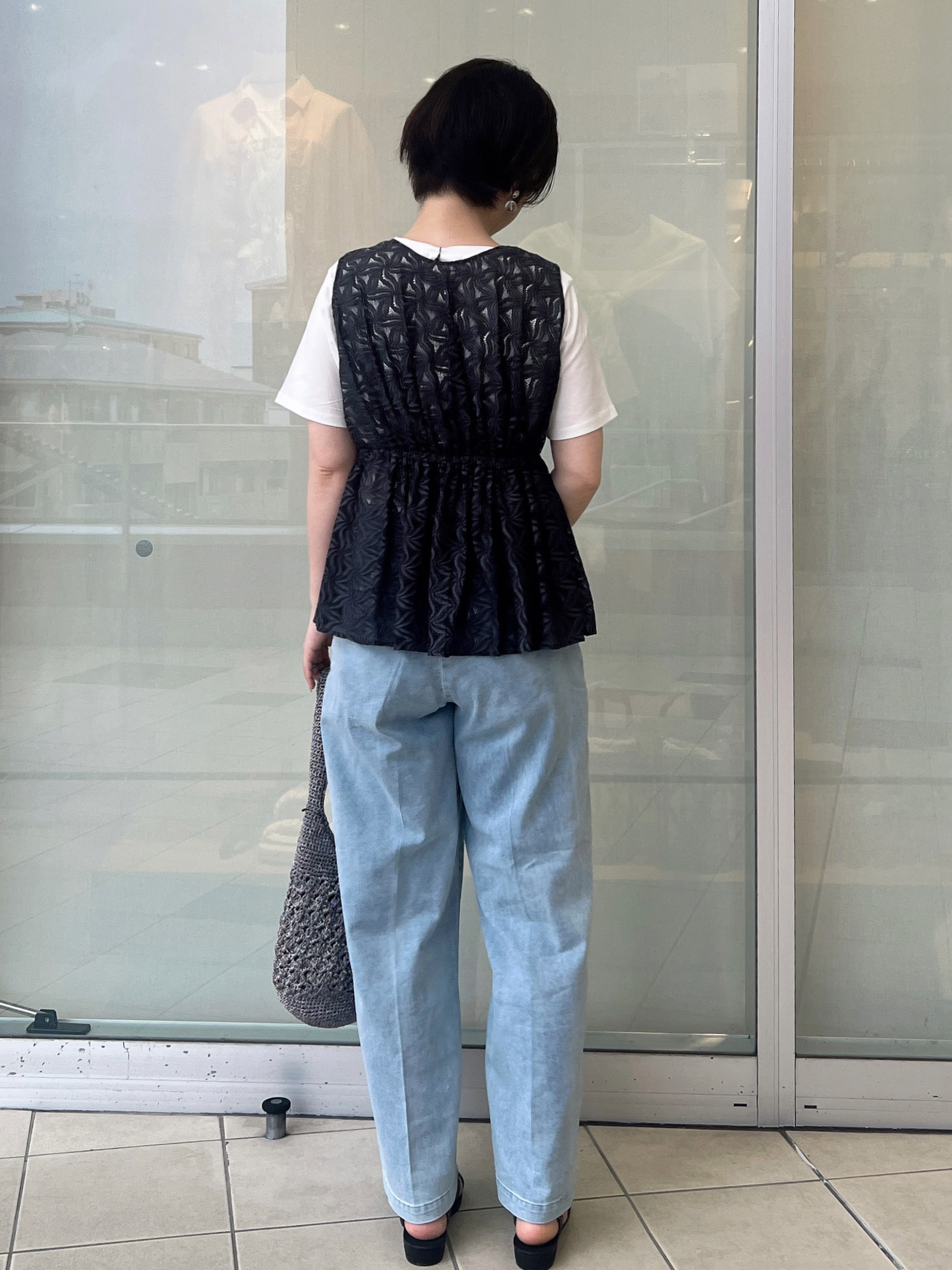 yo-koさんの「OPAQUE.CLIP｜レースペプラムジレ【洗濯機OK】」を使ったコーディネート