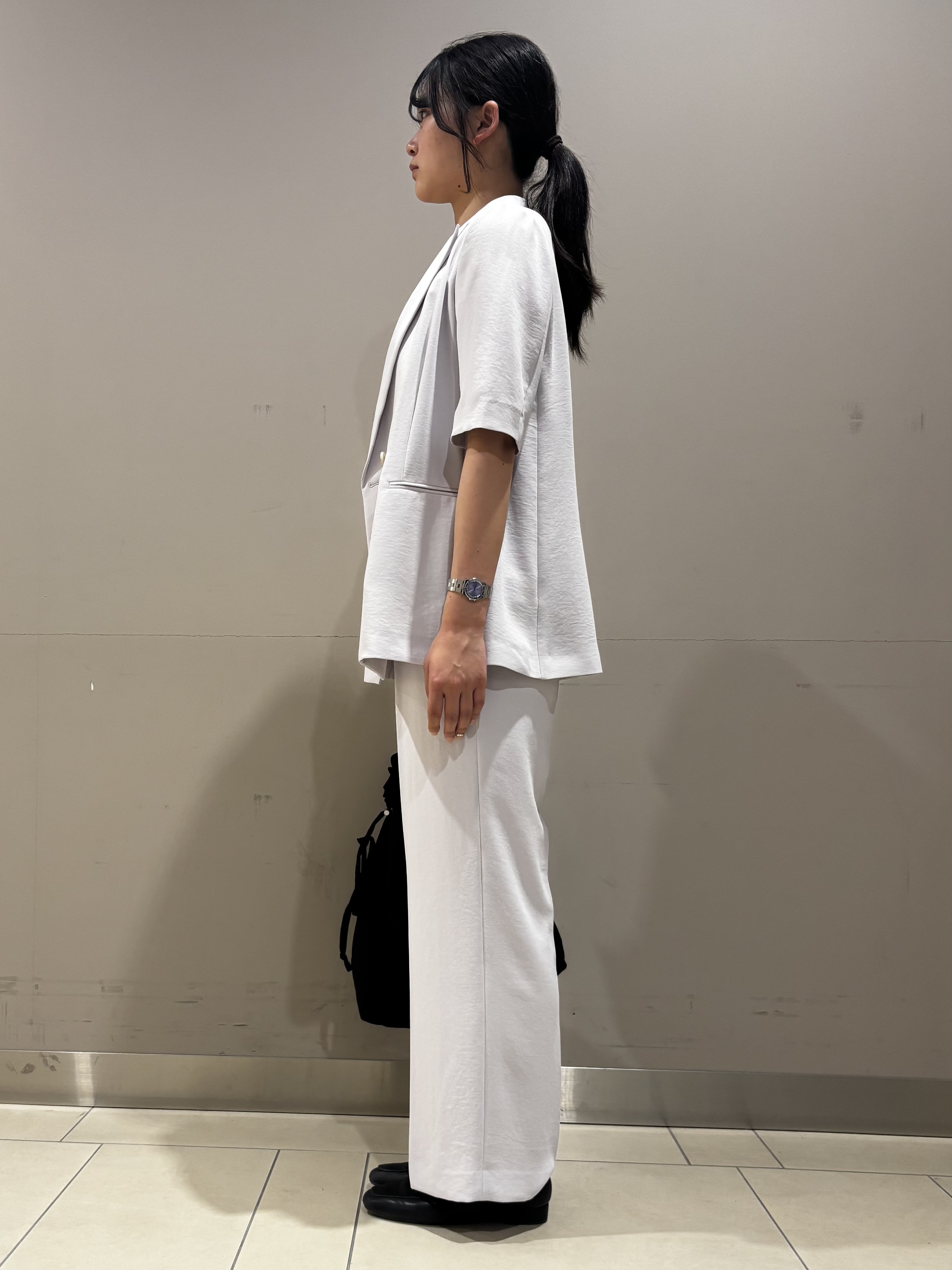 Misakiさんの「INDIVI｜【着る日傘】ハーフスリーブダブルジャケット」を使ったコーディネート