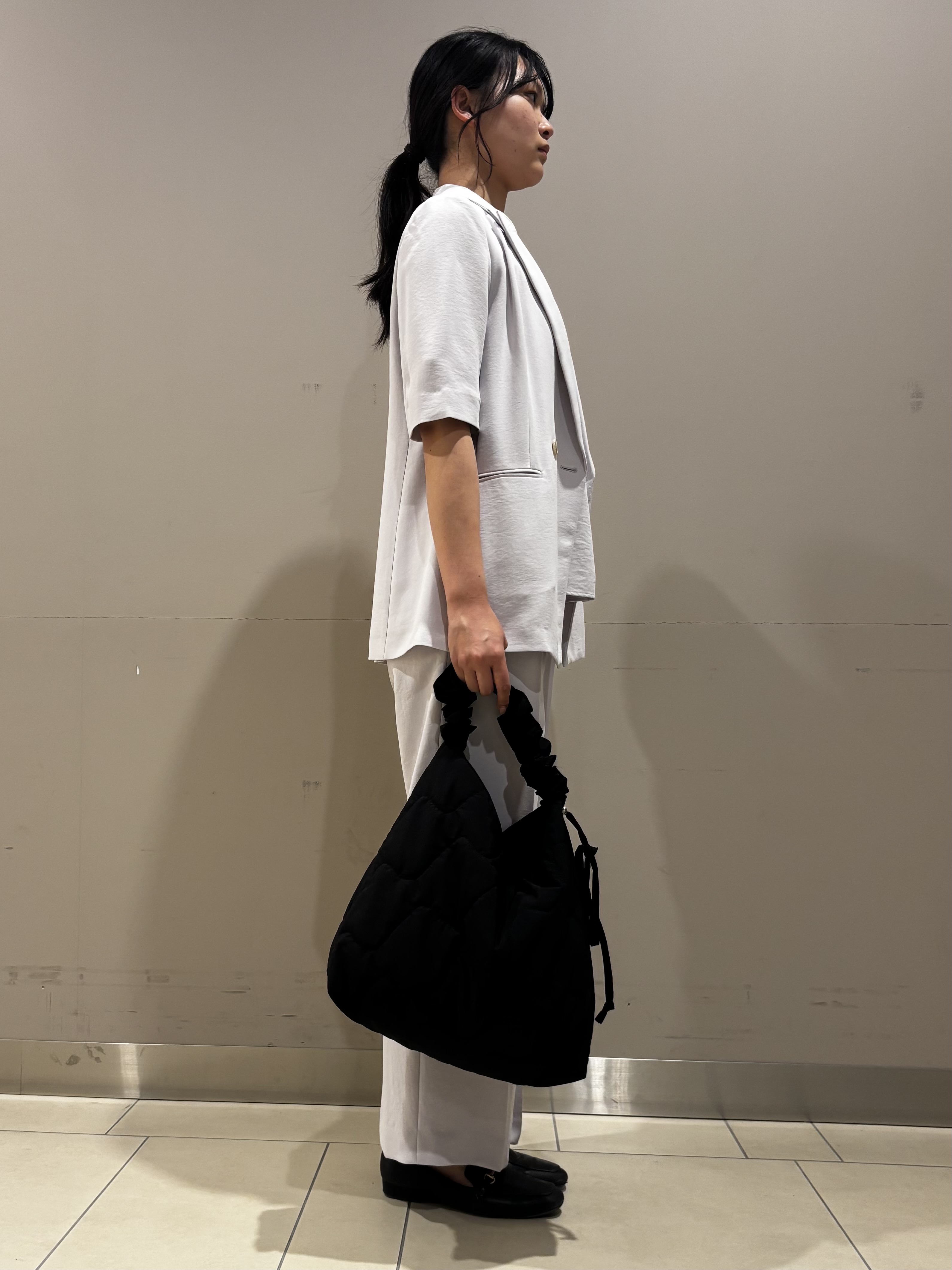 Misakiさんの「INDIVI｜【着る日傘】ハーフスリーブダブルジャケット」を使ったコーディネート