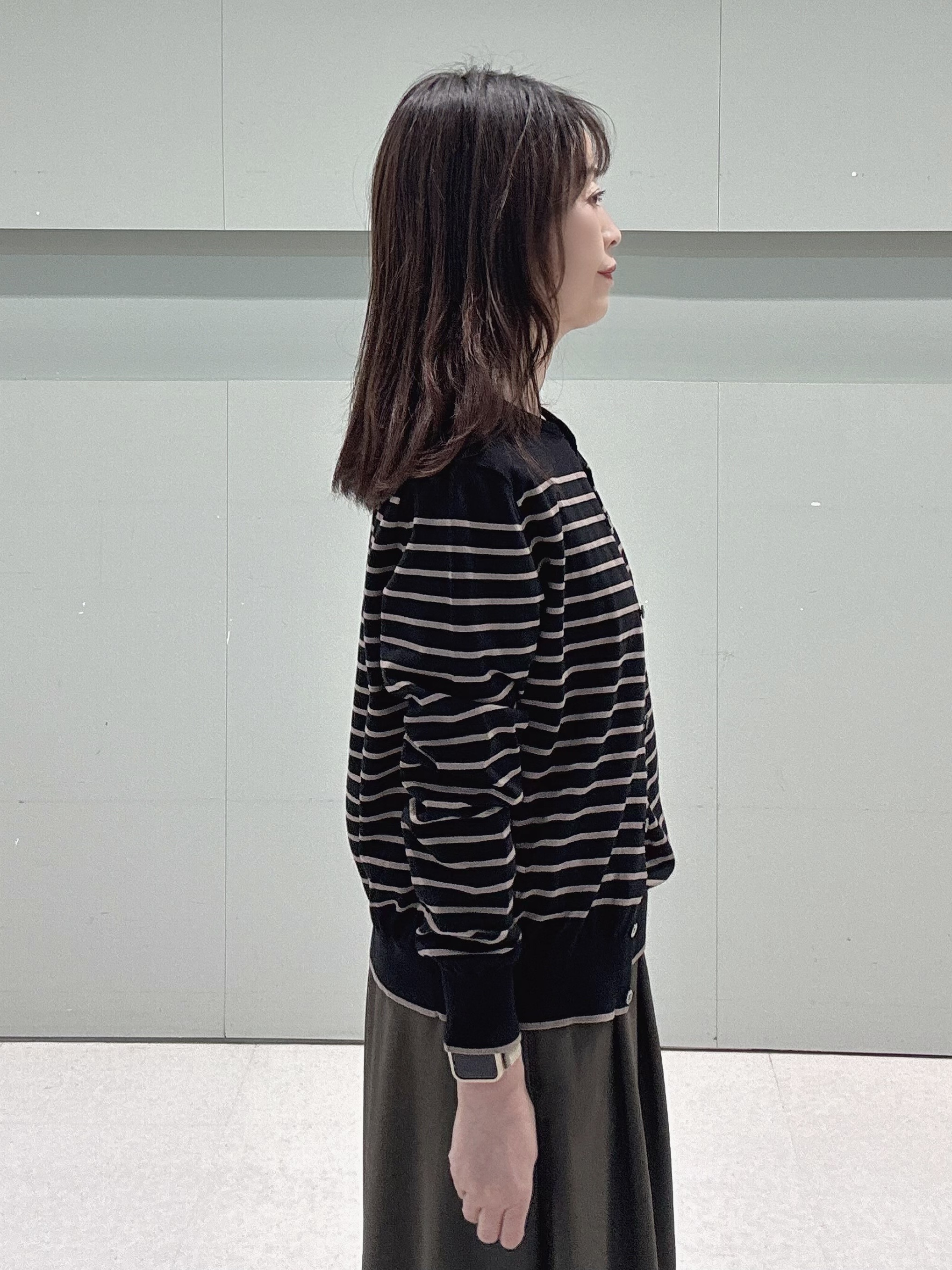 makiさんの「UNTITLED｜【9色展開/アンサンブル可】コットンクルーネックカーディガン」を使ったコーディネート