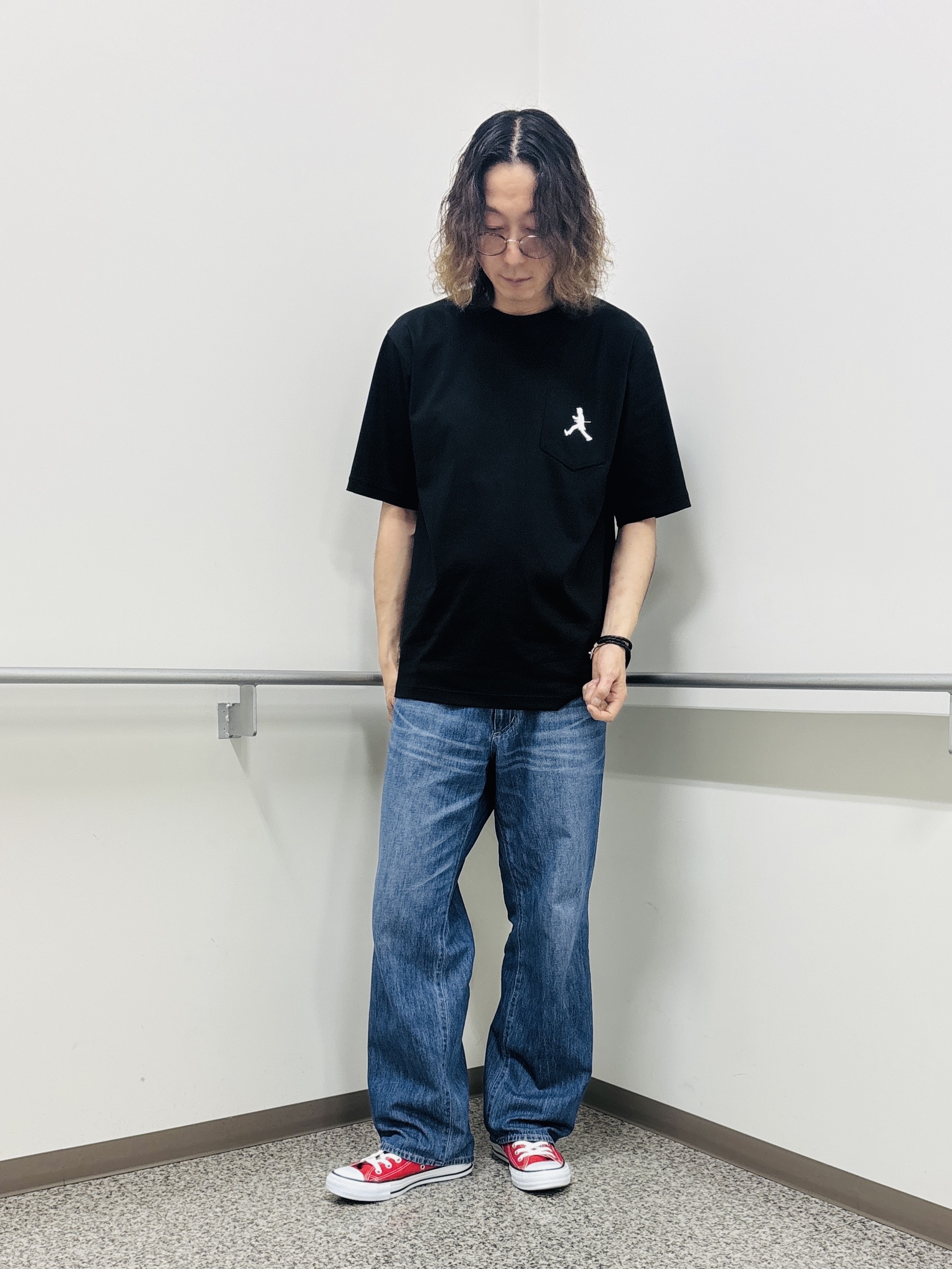 おーのさんの「TAKEO KIKUCHI｜【BOWLER HAT LABEL】トロピカルフローラル レーヨンシャツ」を使ったコーディネート