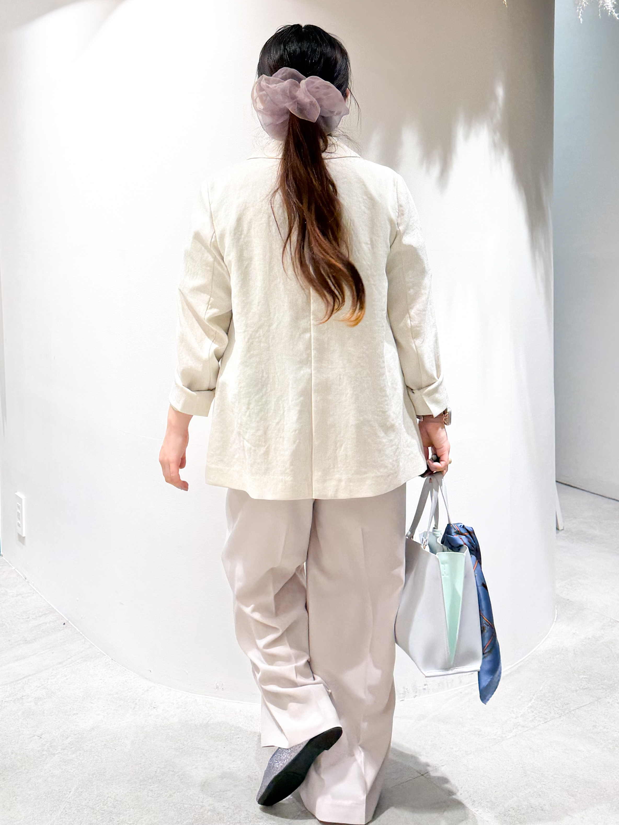 かりんさんの「OPAQUE.CLIP｜【UV／接触冷感】ダブルブレストジャケット《防シワ加工／洗える》」を使ったコーディネート