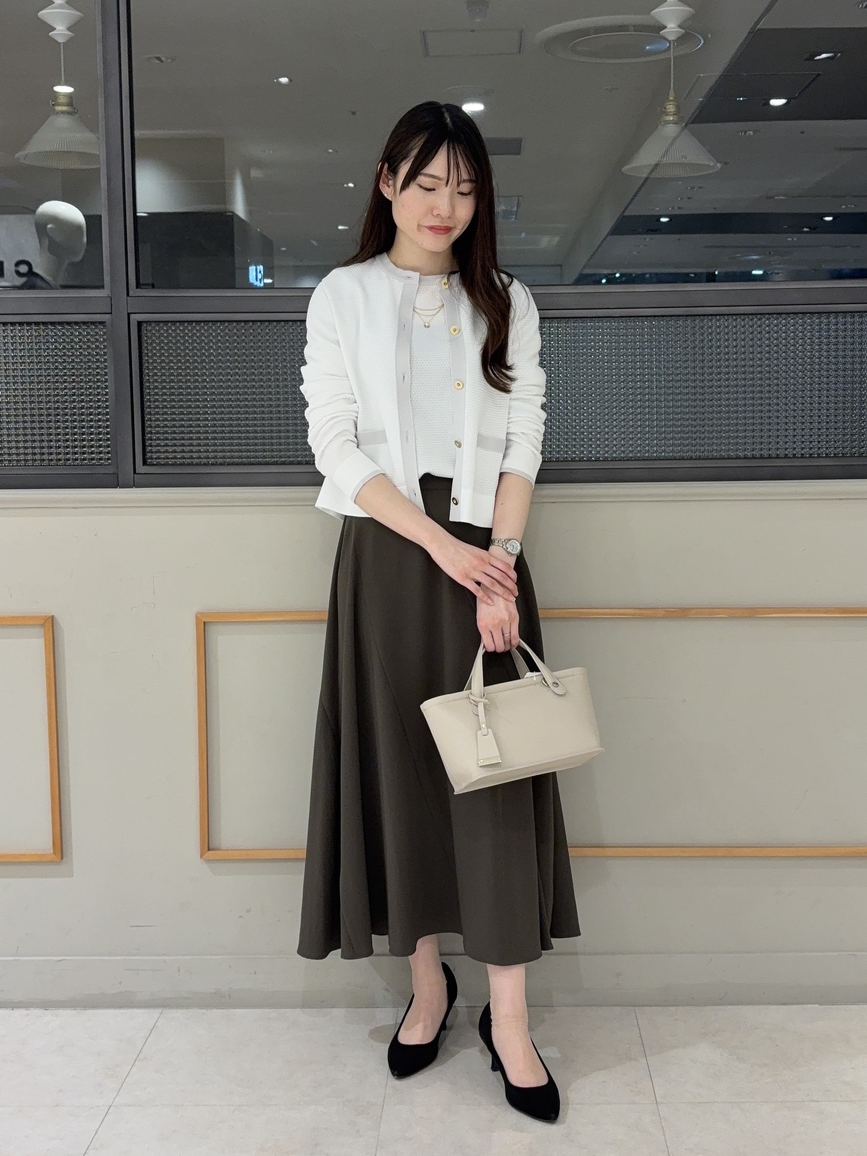 mayuさんの「UNTITLED｜【セットアップ可/ツイード風】配色ハイゲージニットカーディガン」を使ったコーディネート