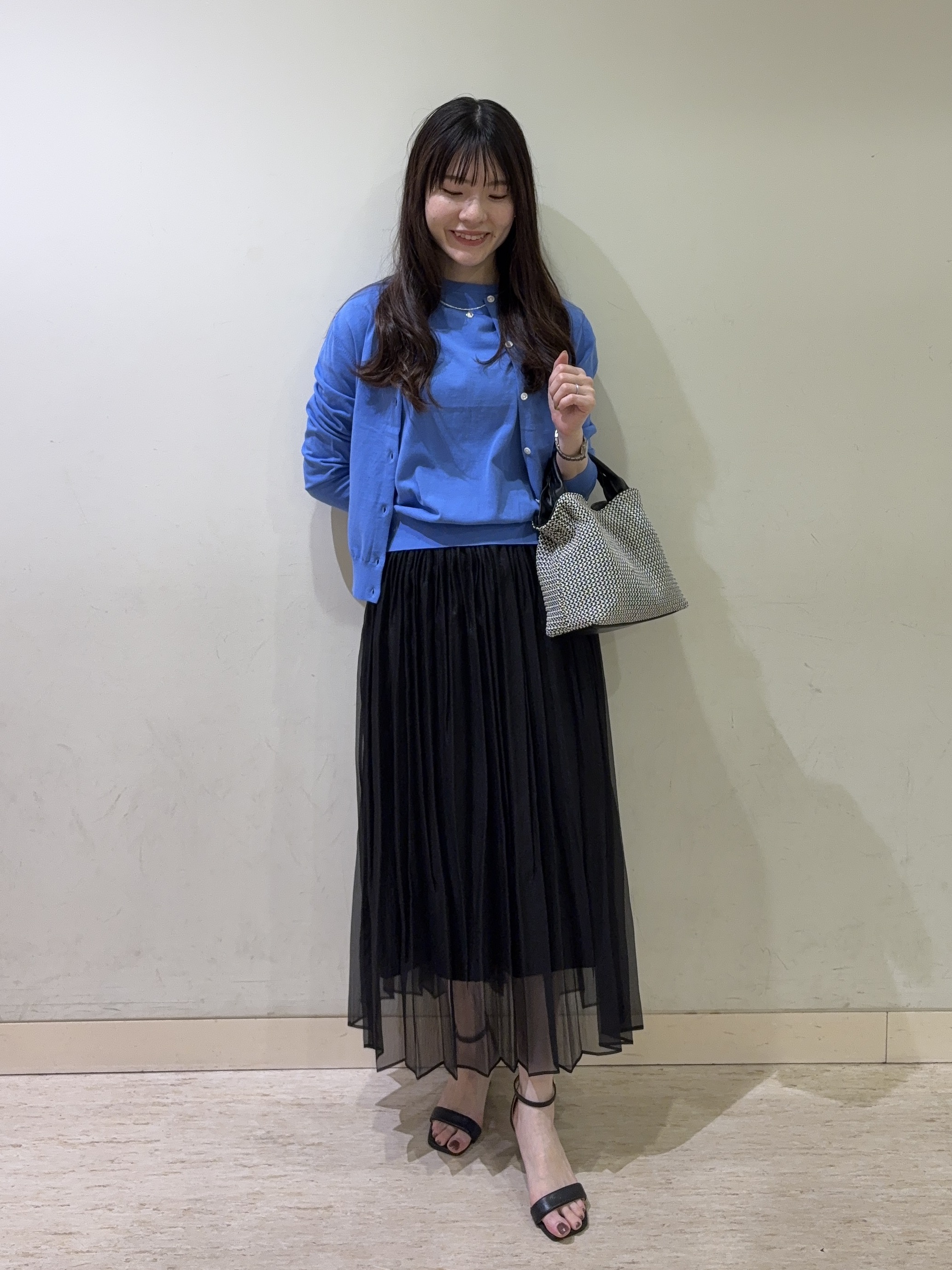 mayuさんの「UNTITLED｜【9色展開/アンサンブル可】コットンクルーネックカーディガン」を使ったコーディネート
