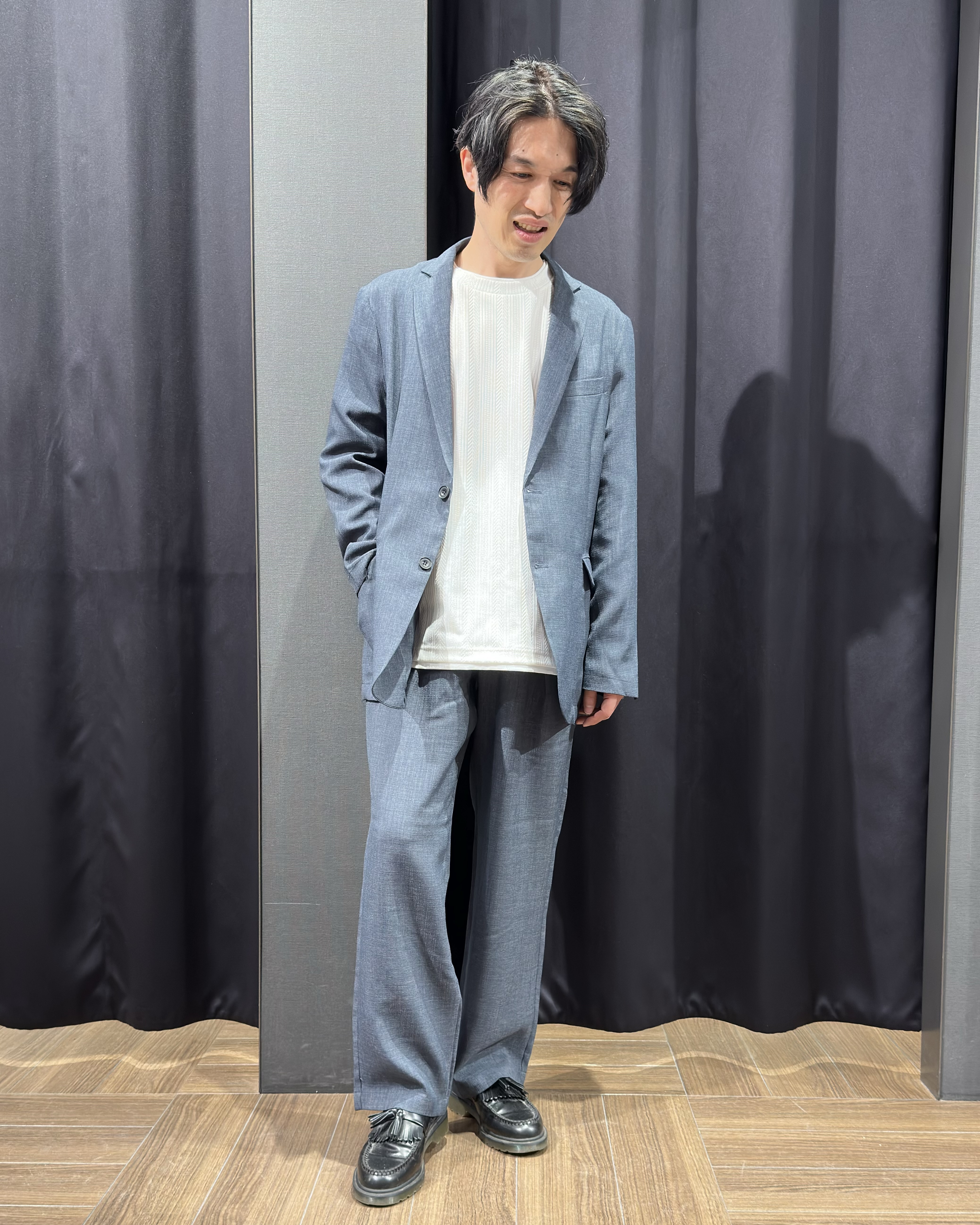 tomoyaさんの「THE SHOP TK｜【LINO FINE】リネンライク テーラードジャケット 吸水速乾/イージーケア/UVカット/洗濯機」を使ったコーディネート