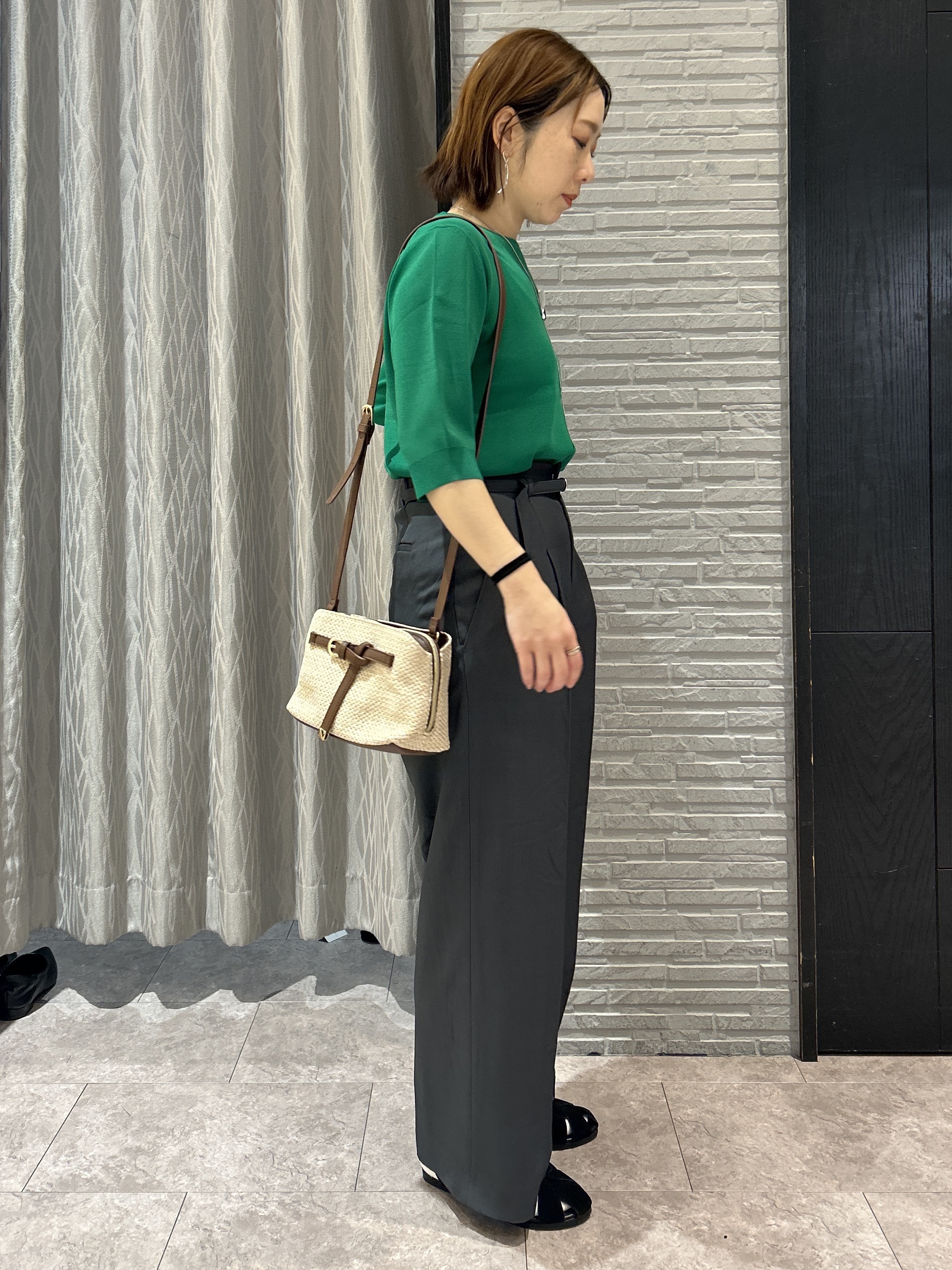 ga_riさんの「THE SHOP TK｜【S-XL/ひんやりタッチ】美しさ際立つ 6分袖ニット 洗濯機OK/UVケア/毛玉になりにくい」を使ったコーディネート