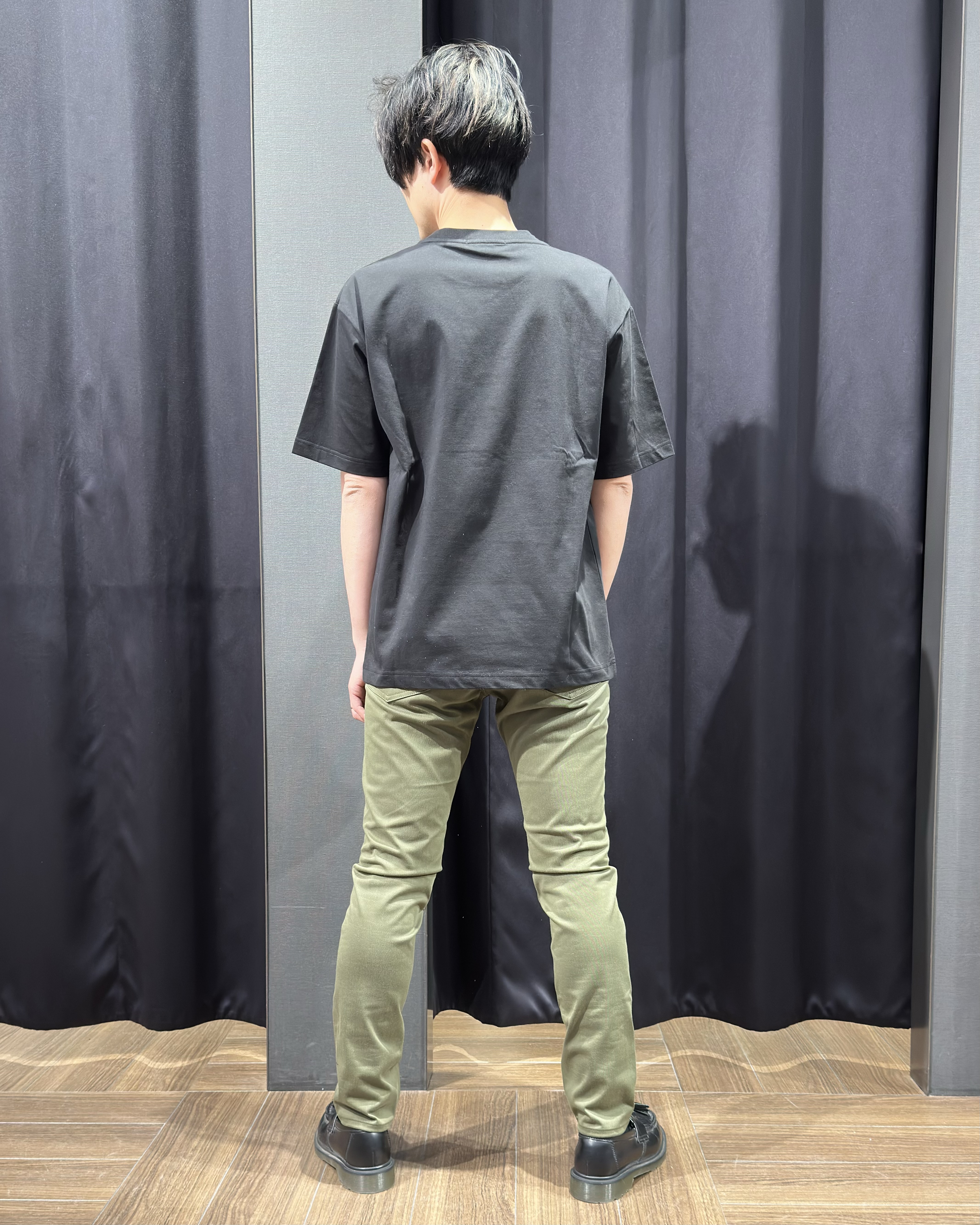 tomoyaさんの「THE SHOP TK｜コード刺繍 半袖Tシャツ 洗濯機OK」を使ったコーディネート