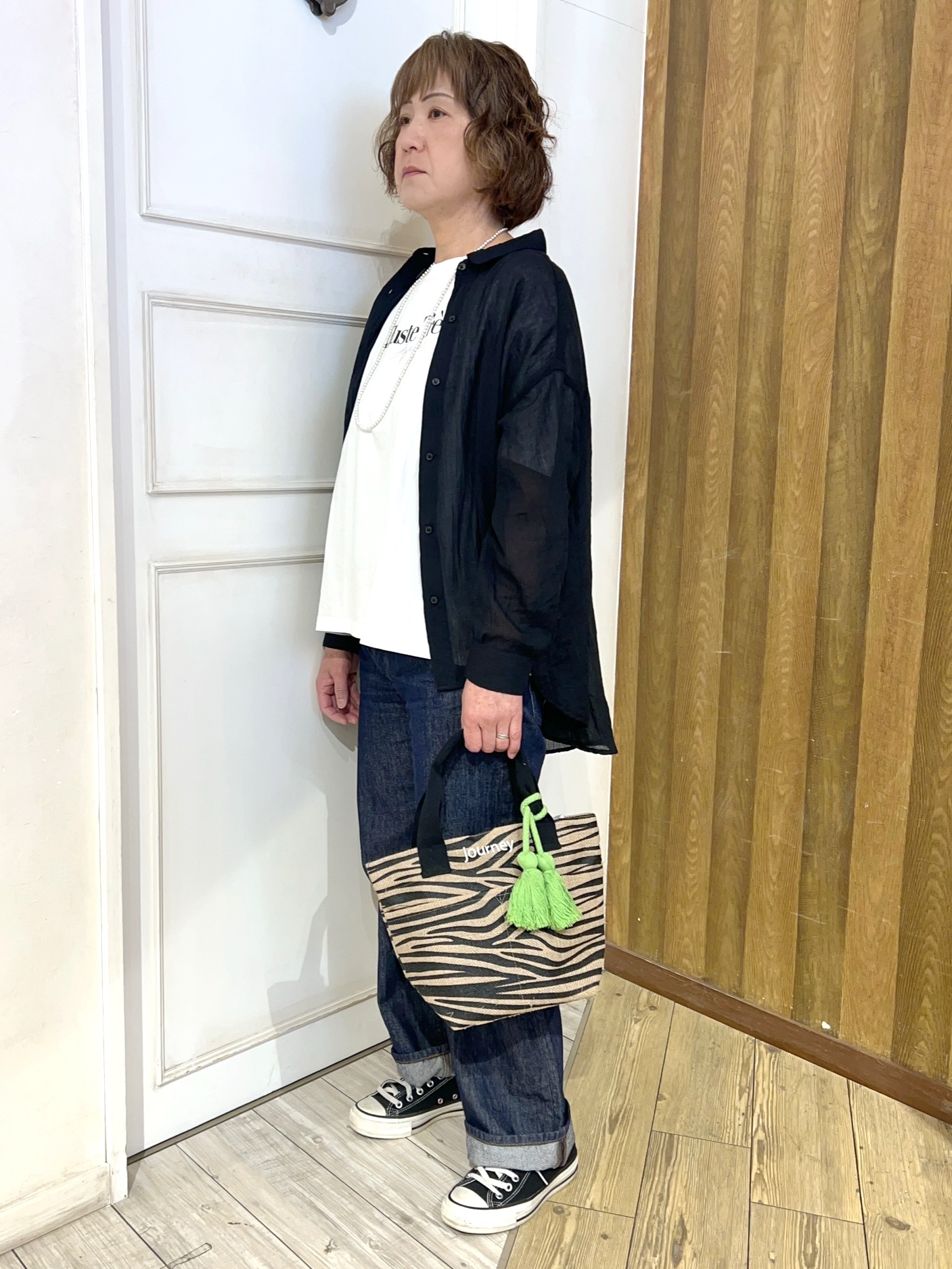 yuriyuriさんの「SHOO･LA･RUE｜【体型カバー】ふんわり質感 やわらかこなれシアーシャツ」を使ったコーディネート