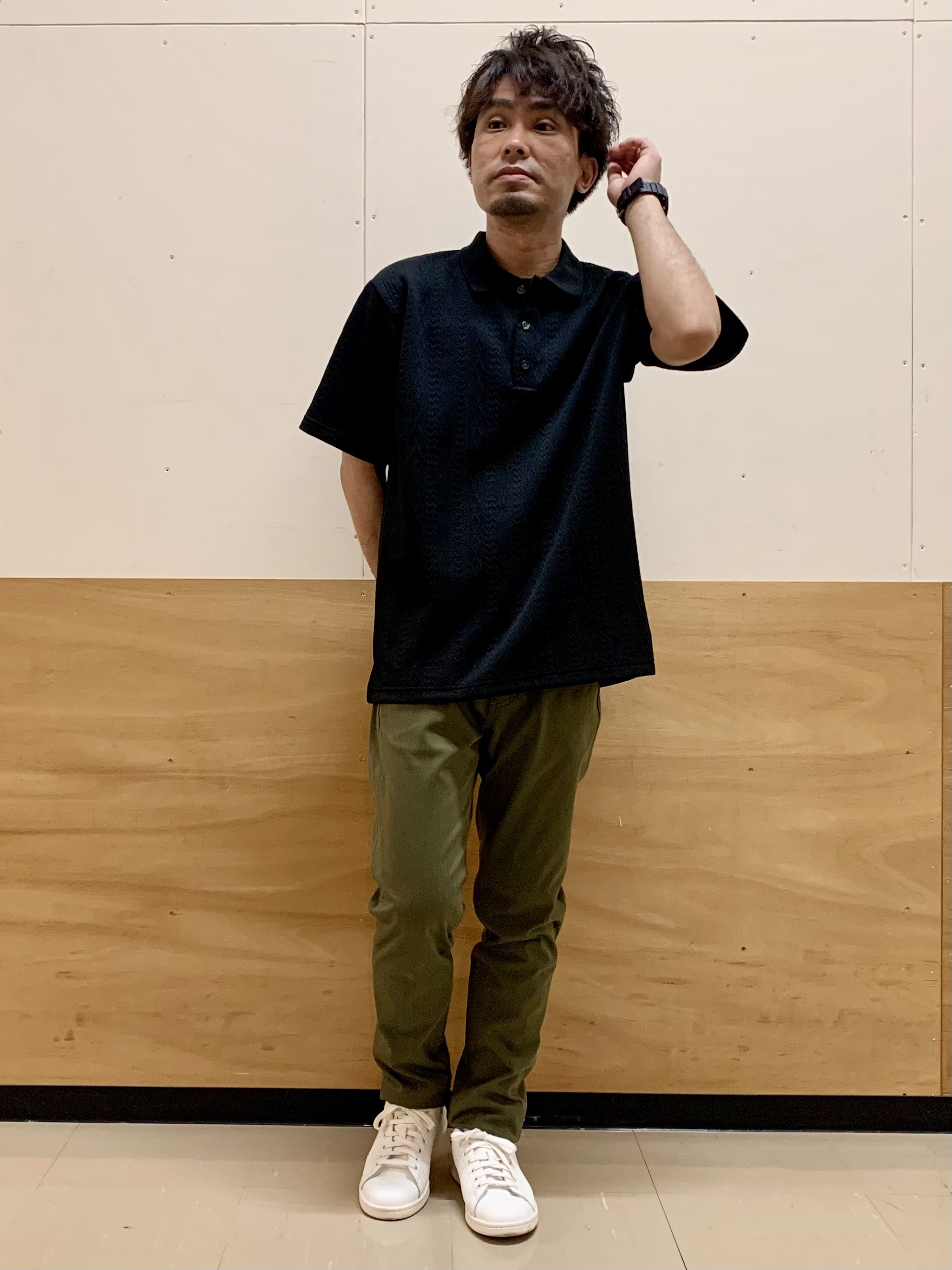 MATUさんの「THE SHOP TK｜【シンプルすぎない大人の表情】ケーブルフクレポロシャツ 吸水速乾/UVケア/洗濯機OK」を使ったコーディネート