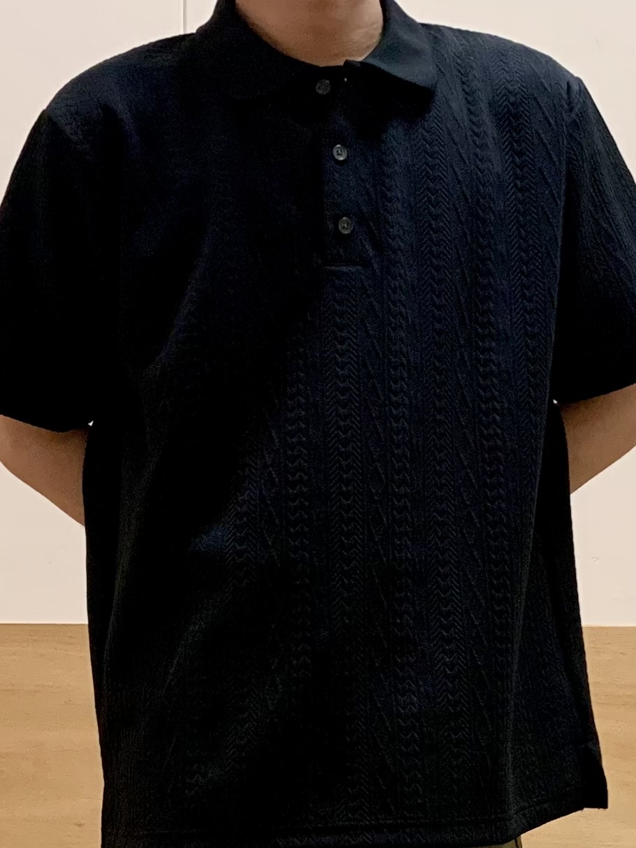 MATUさんの「THE SHOP TK｜【シンプルすぎない大人の表情】ケーブルフクレポロシャツ 吸水速乾/UVケア/洗濯機OK」を使ったコーディネート