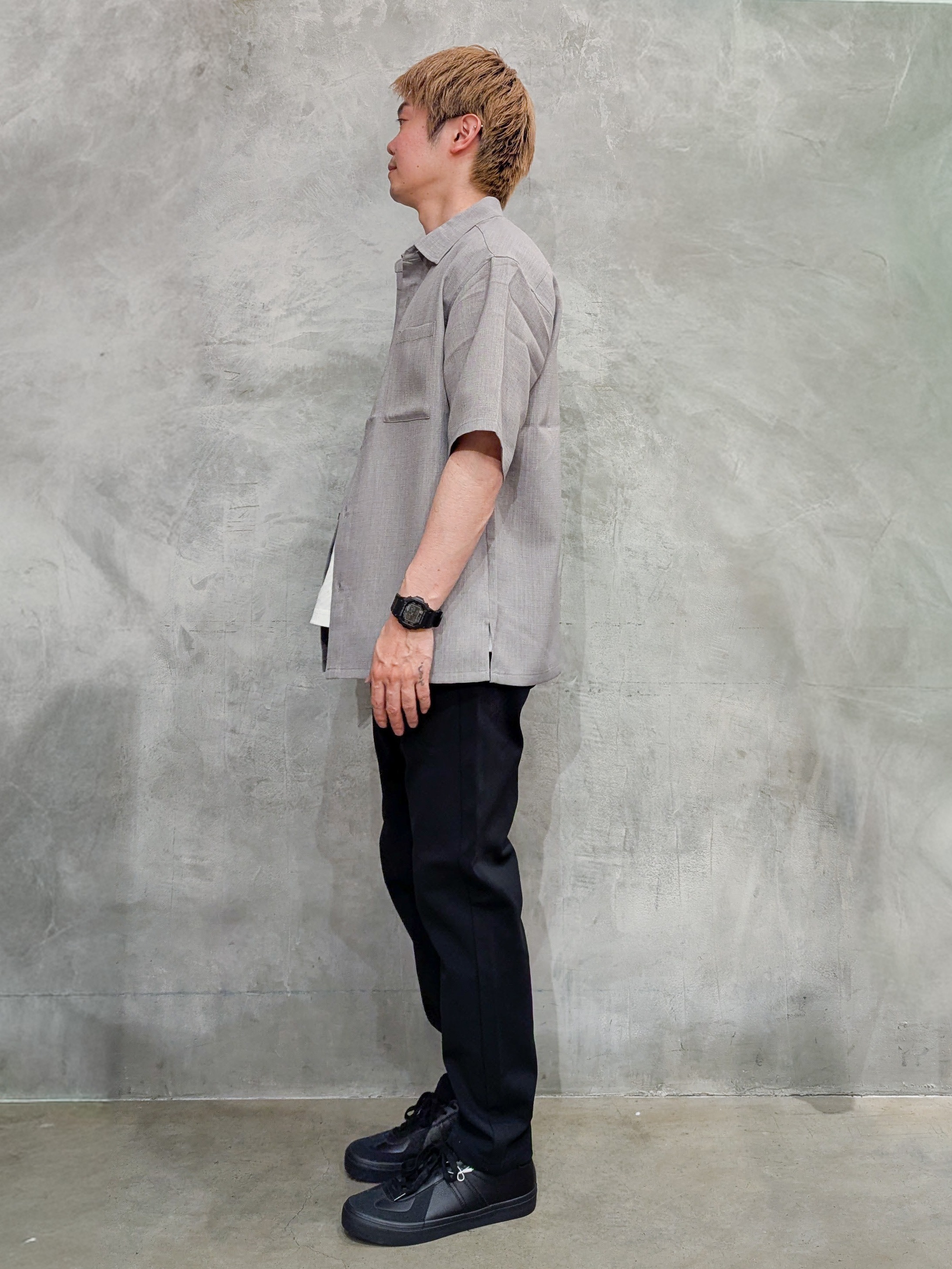 daiさんの「THE SHOP TK｜【無地だと少し物足りないという方へ】ジオメトリック柄 半袖Tシャツ 洗濯機OK」を使ったコーディネート