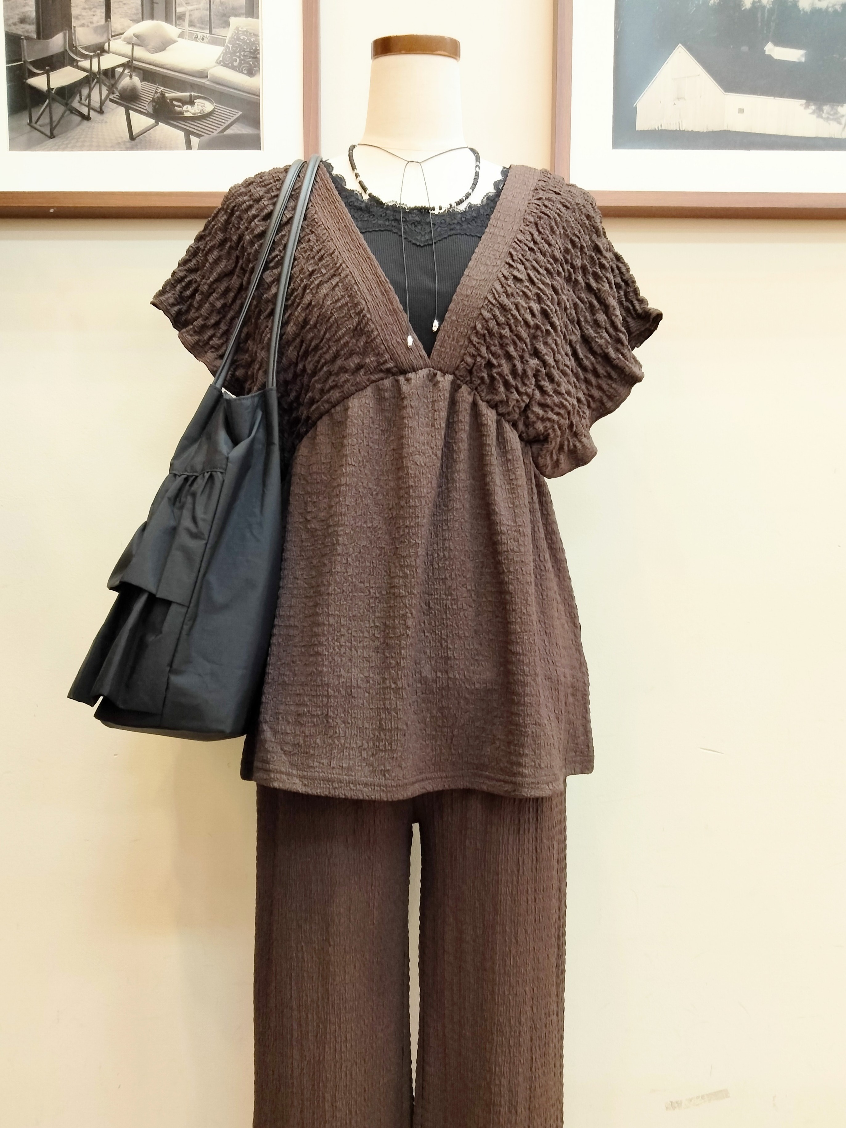 うっちーさんの「SHOO･LA･RUE｜【前後2WAY/洗濯機可/S-LL】レースデザインタンクトップ」を使ったコーディネート