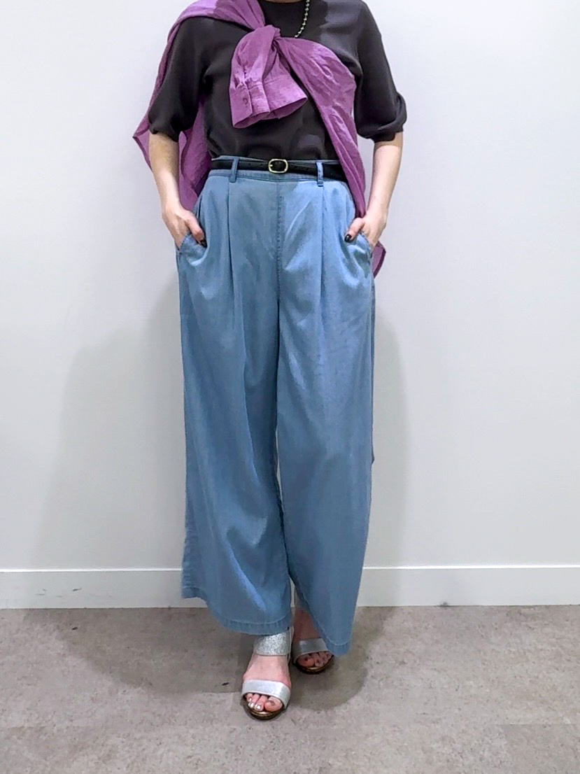 𝐜𝐡𝐢𝐤𝐚さんの「SHOO･LA･RUE｜【毎日洗える/S-LL/ひんやり/UV】上半身すっきり 二の腕見せない5分袖ニット」を使ったコーディネート