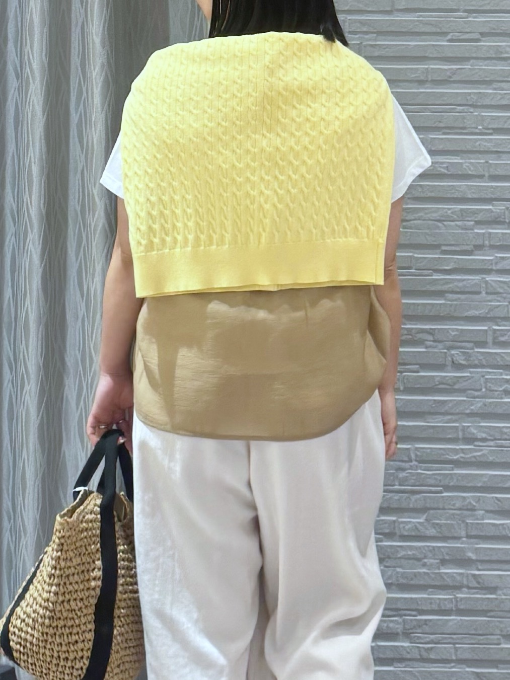 chさんの「THE SHOP TK｜【ひんやり／吸水速乾／UV】ビスチェ風 切り替えTシャツ」を使ったコーディネート