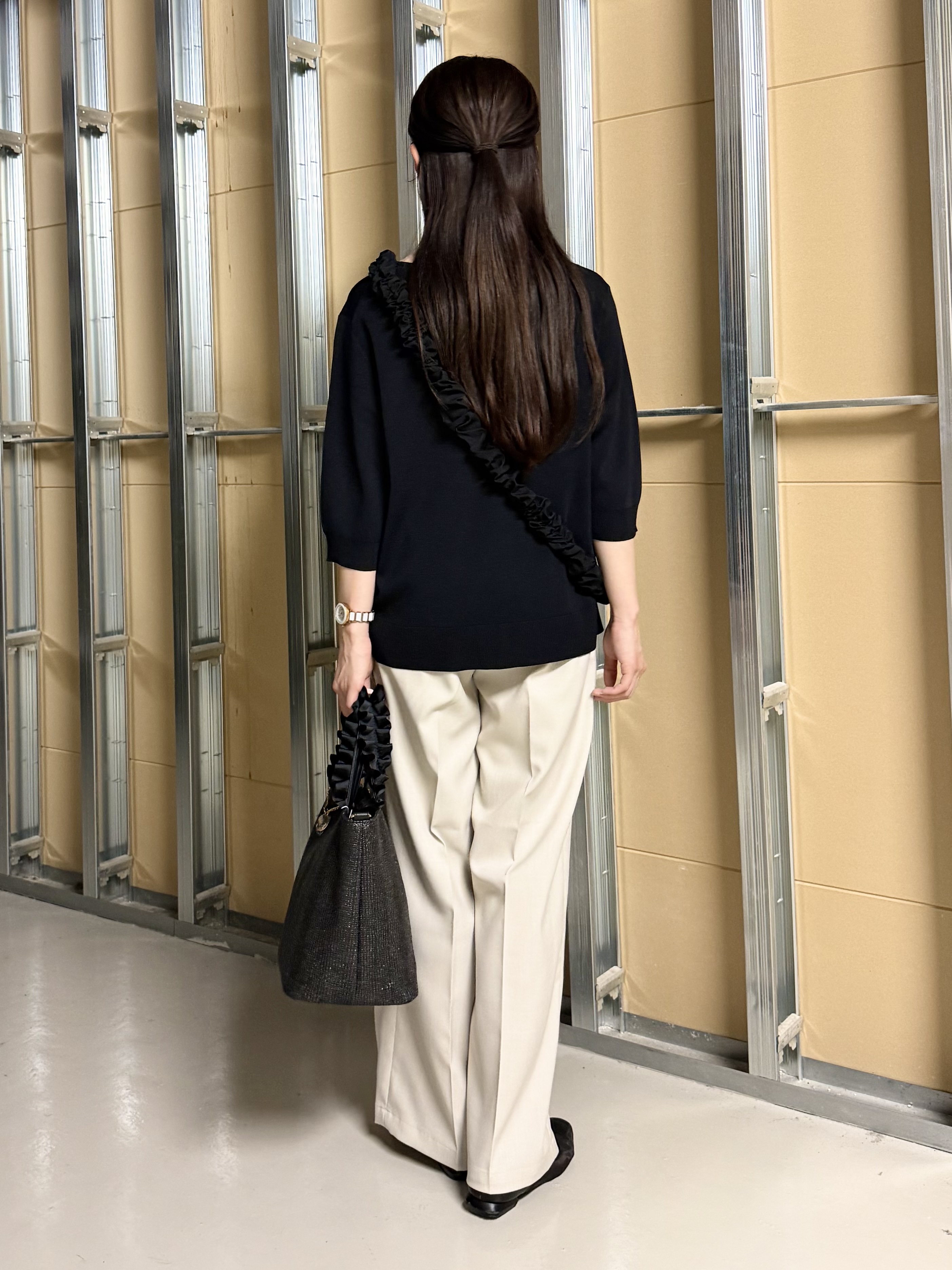 sahoさんの「THE SHOP TK｜【S-XL/ひんやりタッチ】美しさ際立つ 6分袖ニット 洗濯機OK/UVケア/毛玉になりにくい」を使ったコーディネート