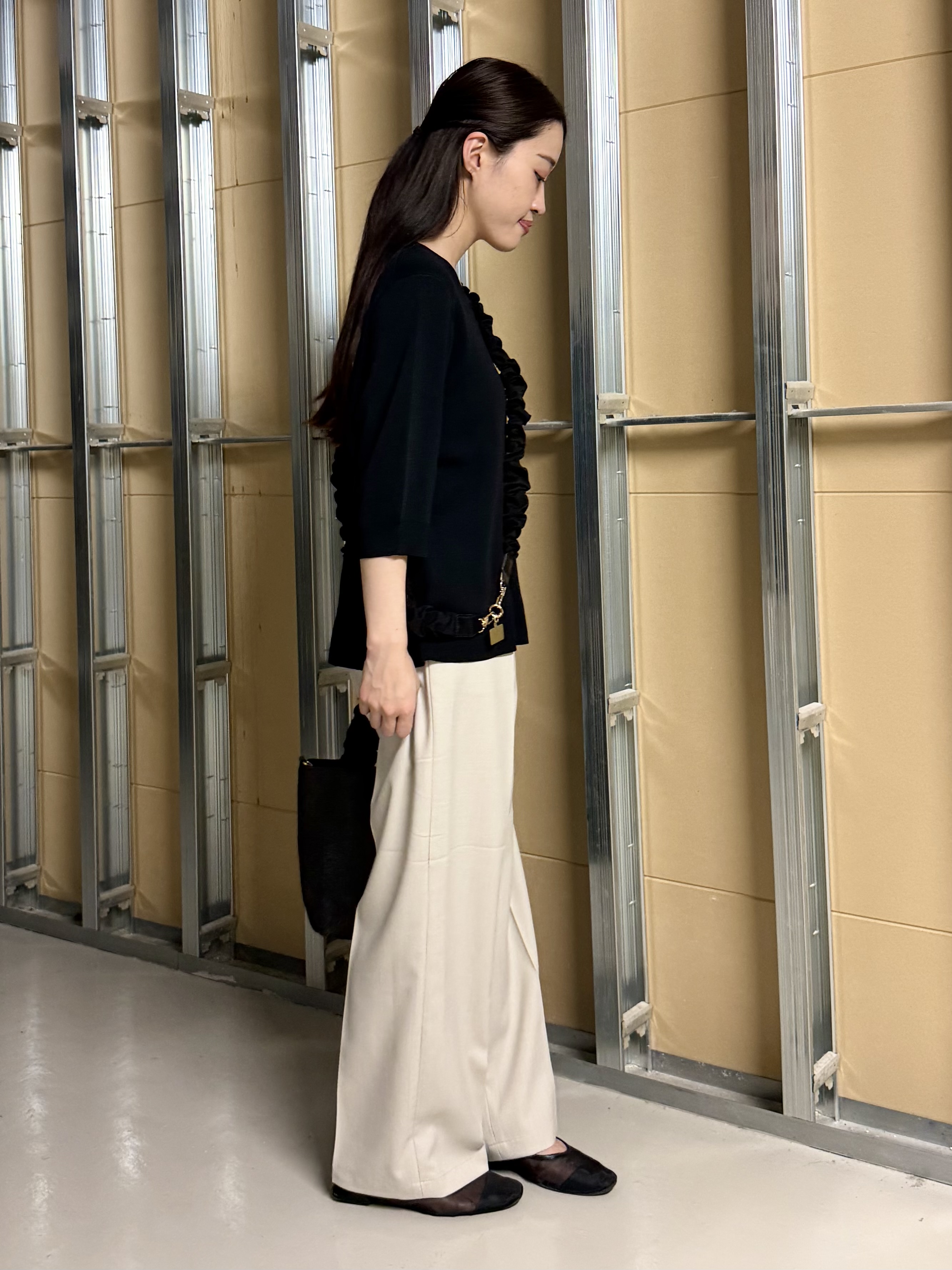 sahoさんの「THE SHOP TK｜【S-XL/ひんやりタッチ】美しさ際立つ 6分袖ニット 洗濯機OK/UVケア/毛玉になりにくい」を使ったコーディネート