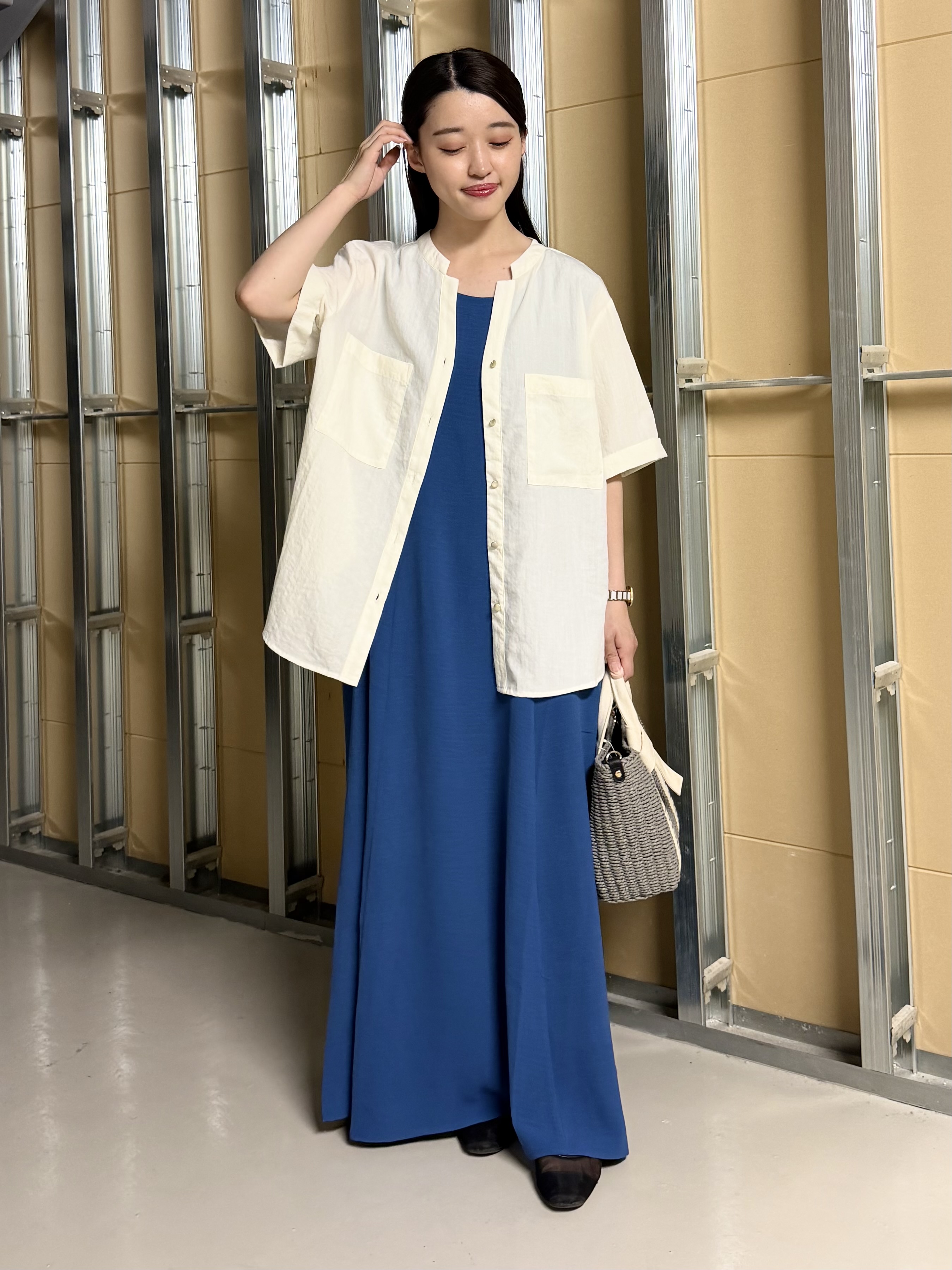 sahoさんの「THE SHOP TK｜【M-XL/刻みネックですっきり見え】Wポケット金ボタン 5分袖シャツ」を使ったコーディネート