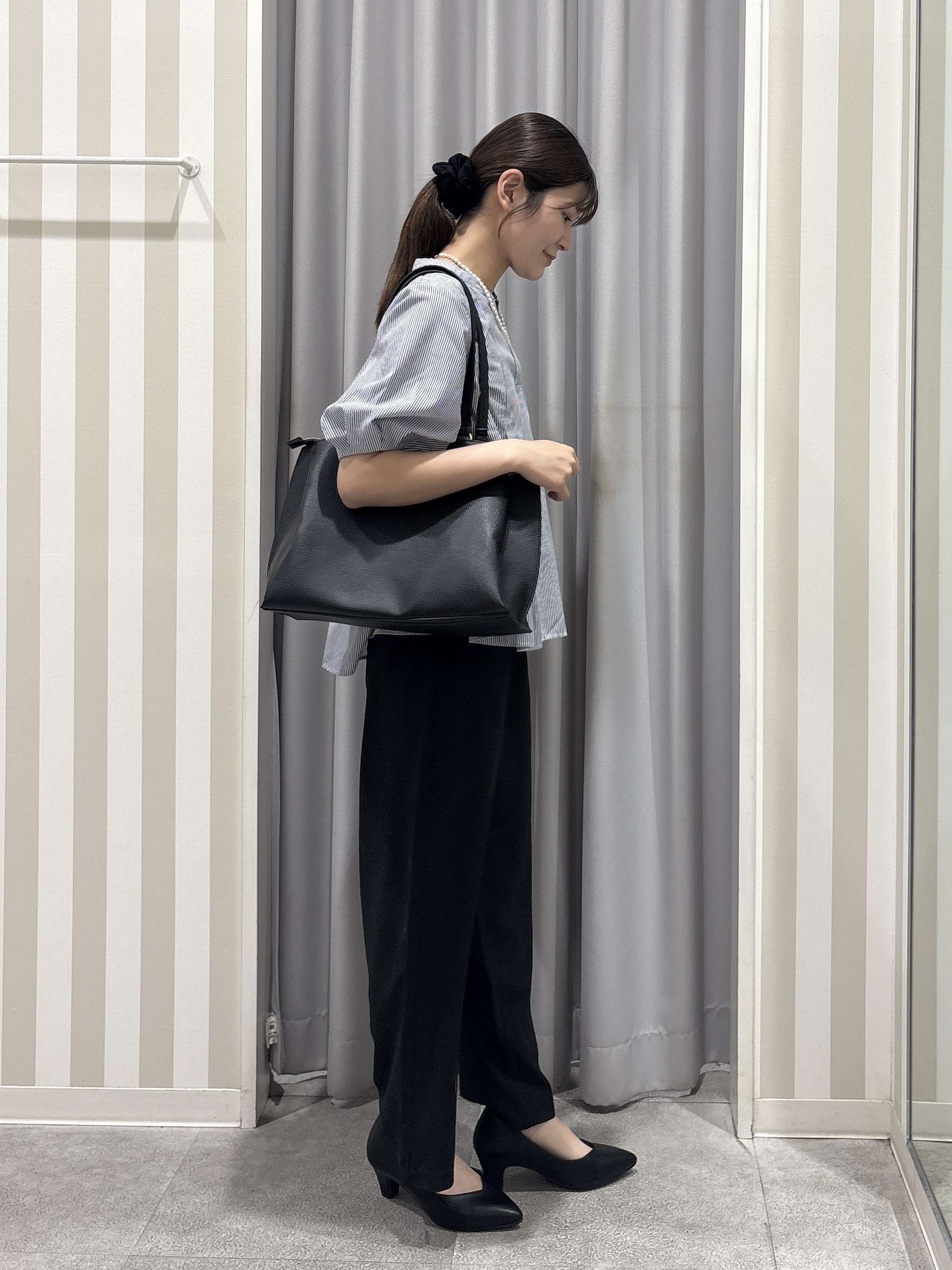 Rikaさんの「SHOO･LA･RUE｜【前後2WAY/洗濯機可/S-LL】レースデザインタンクトップ」を使ったコーディネート