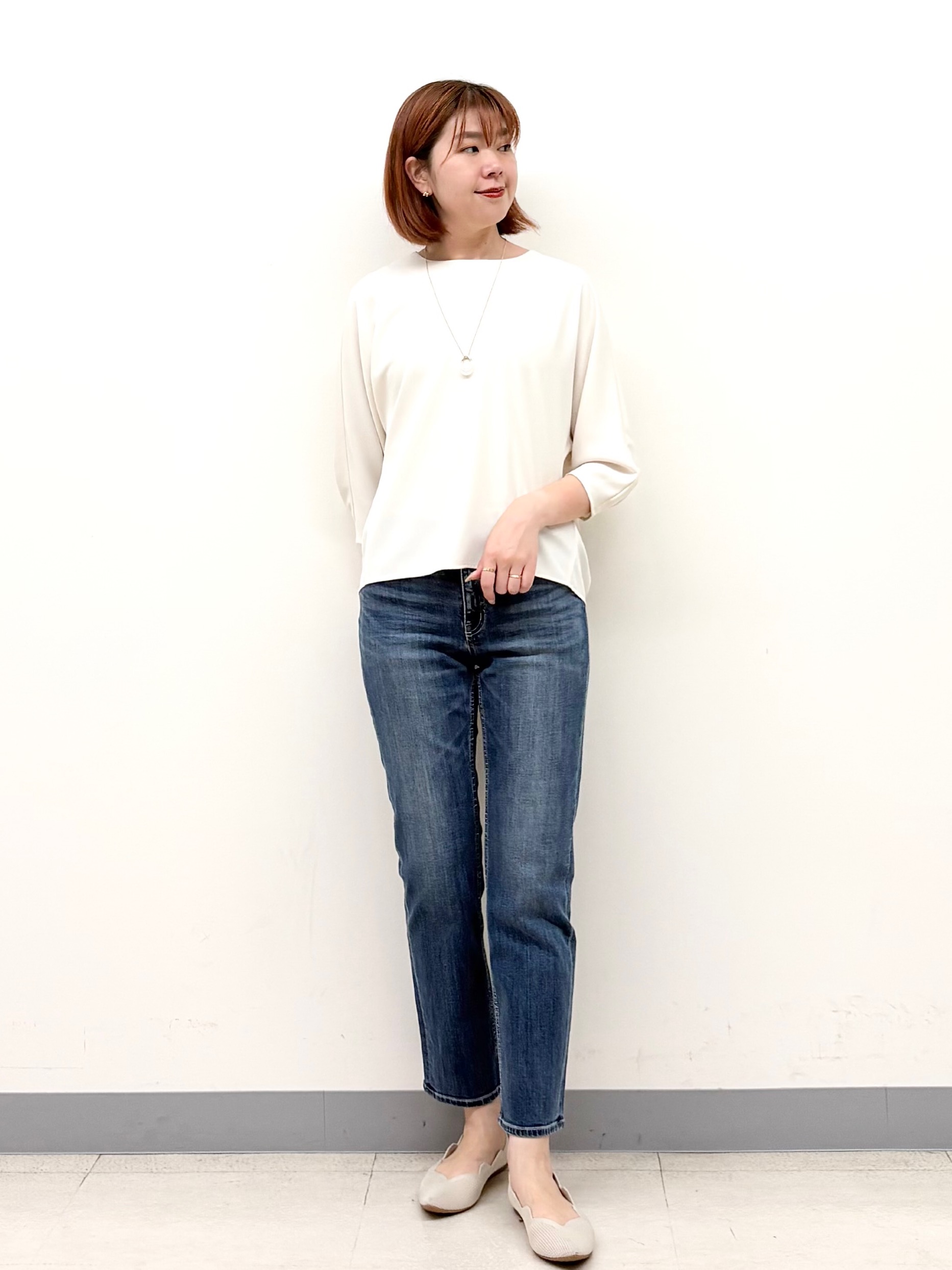 まいこさんの「INDIVI｜【さらに軽く軽快！／着る日傘】颯爽ジレジャケット」を使ったコーディネート