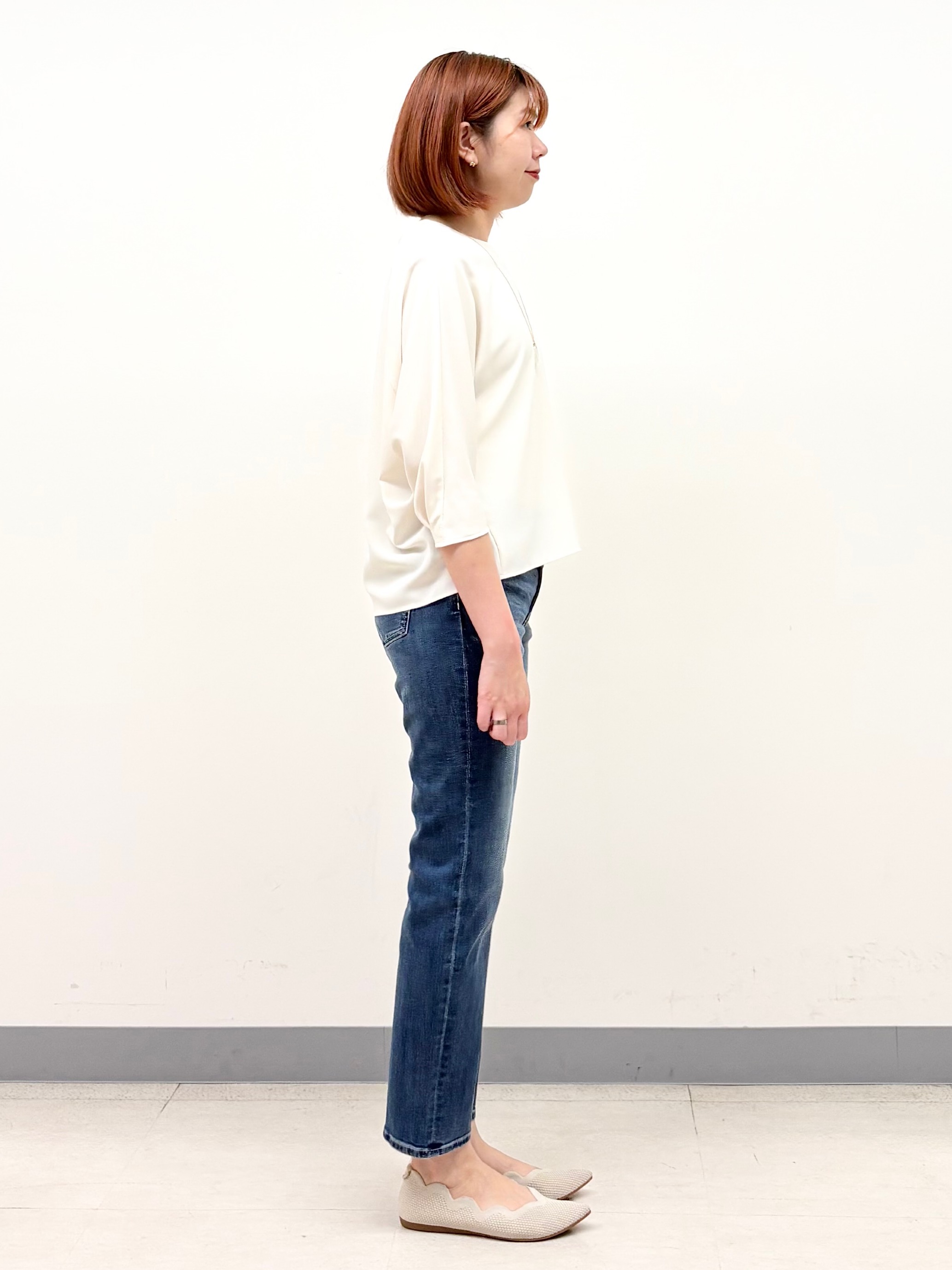 まいこさんの「INDIVI｜【さらに軽く軽快！／着る日傘】ドルマントップス」を使ったコーディネート