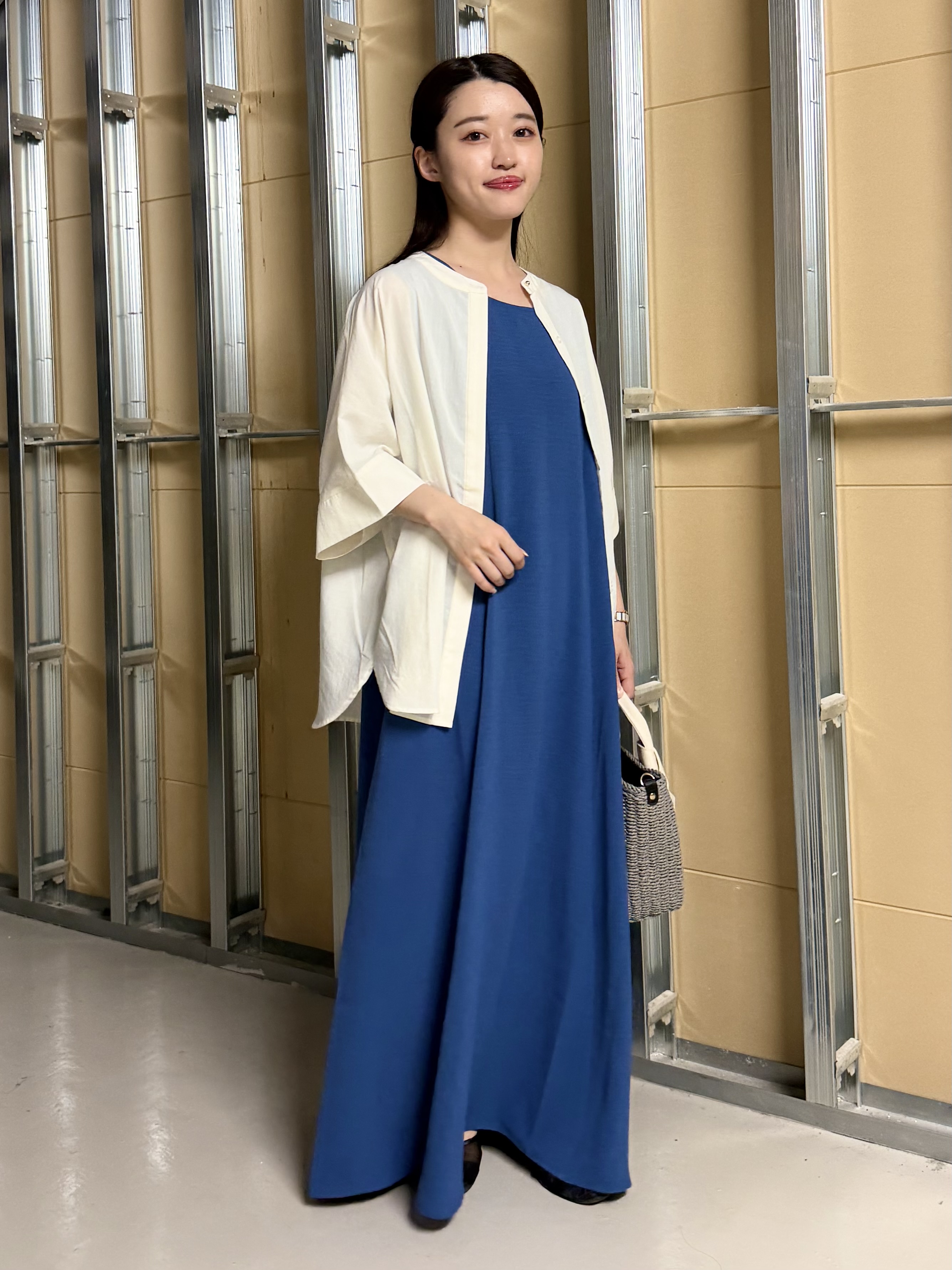 sahoさんの「THE SHOP TK｜【高レビュー/体型カバー】さらっと快適 ドルマン5分袖ブラウス」を使ったコーディネート