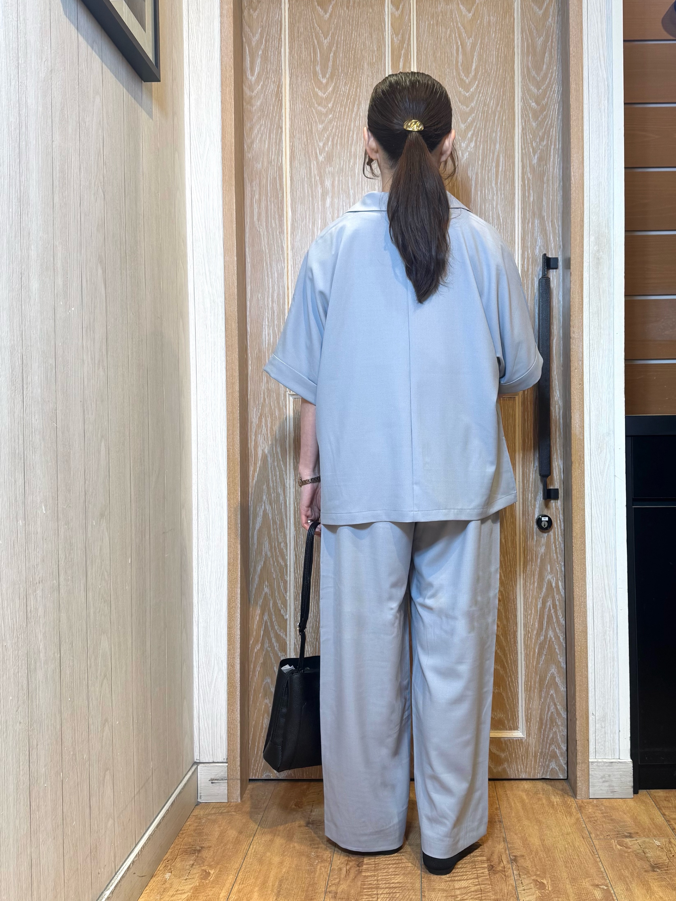 KAORIさんの「SHOO･LA･RUE｜【セットアップ可/洗濯後しわになりにくい/S-LL】半袖とろみテーラードジャケット」を使ったコーディネート
