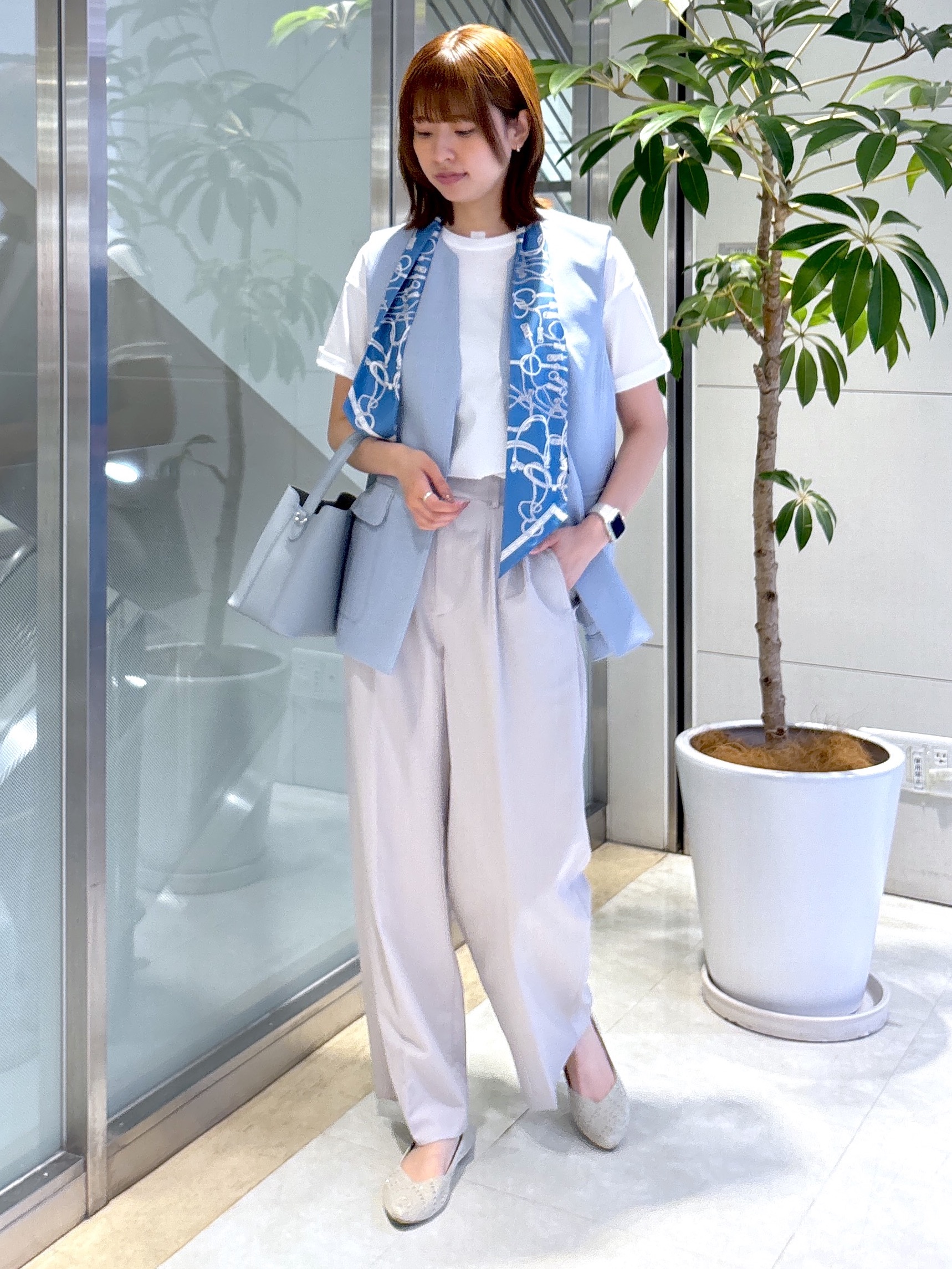 yukaさんの「UNTITLED｜【セットアップ可/UV/接触冷感】スラブキーネックジレ」を使ったコーディネート