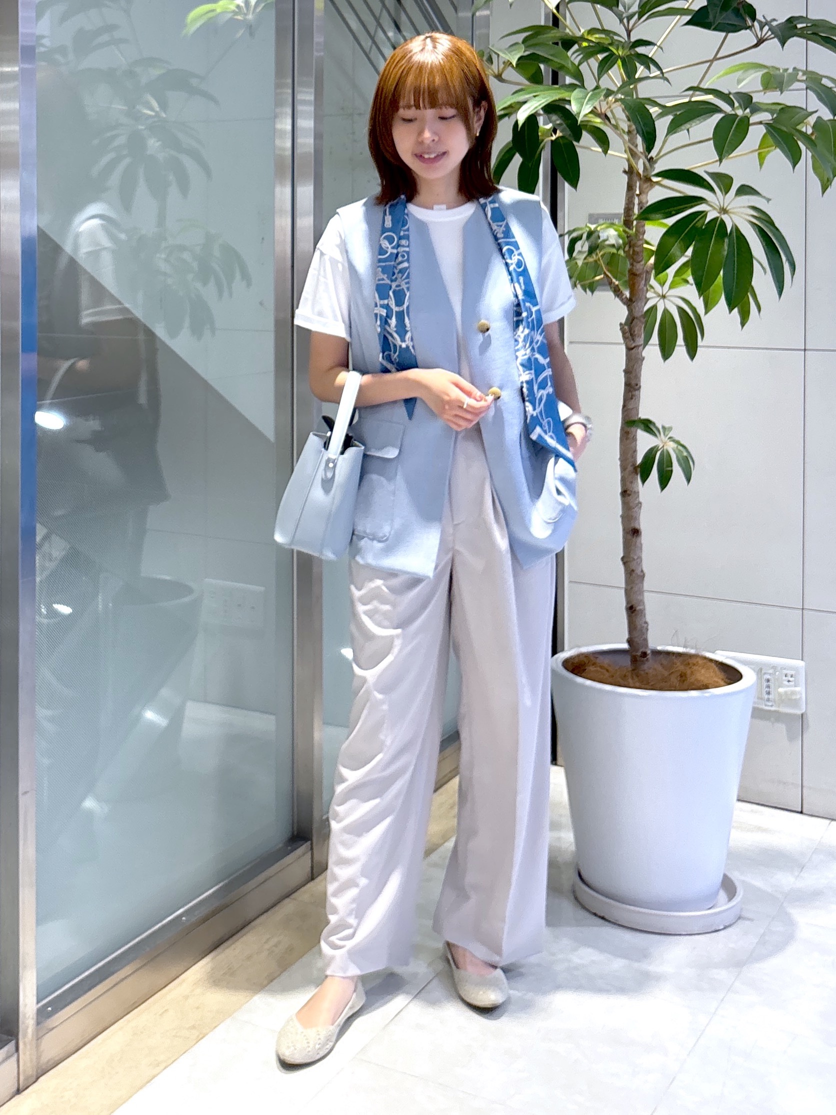 yukaさんの「UNTITLED｜【セットアップ可/UV/接触冷感】スラブキーネックジレ」を使ったコーディネート