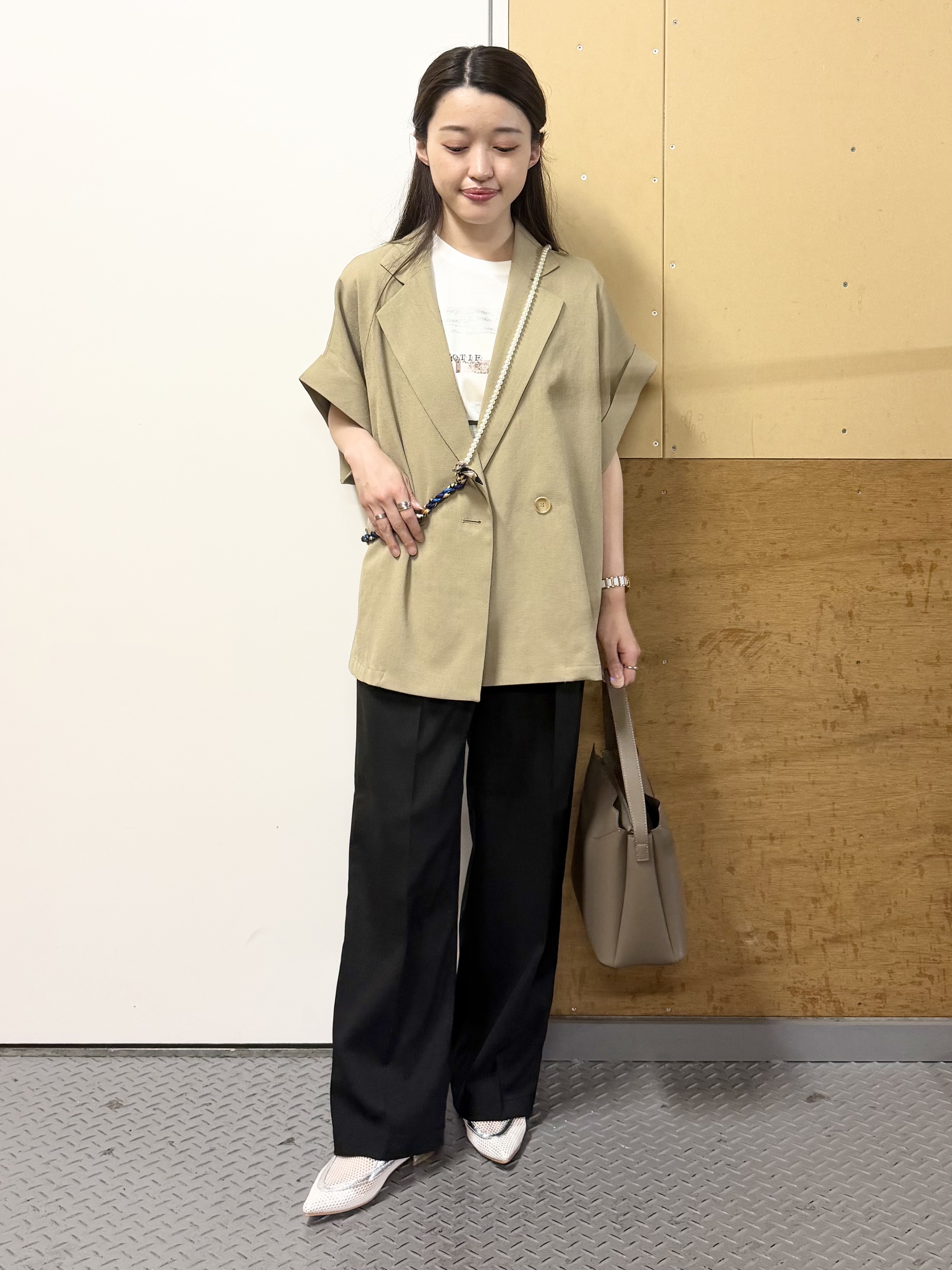sahoさんの「THE SHOP TK｜【夏の通勤スタイルに】涼やかな着心地 麻調ダブルブレストジャケット」を使ったコーディネート