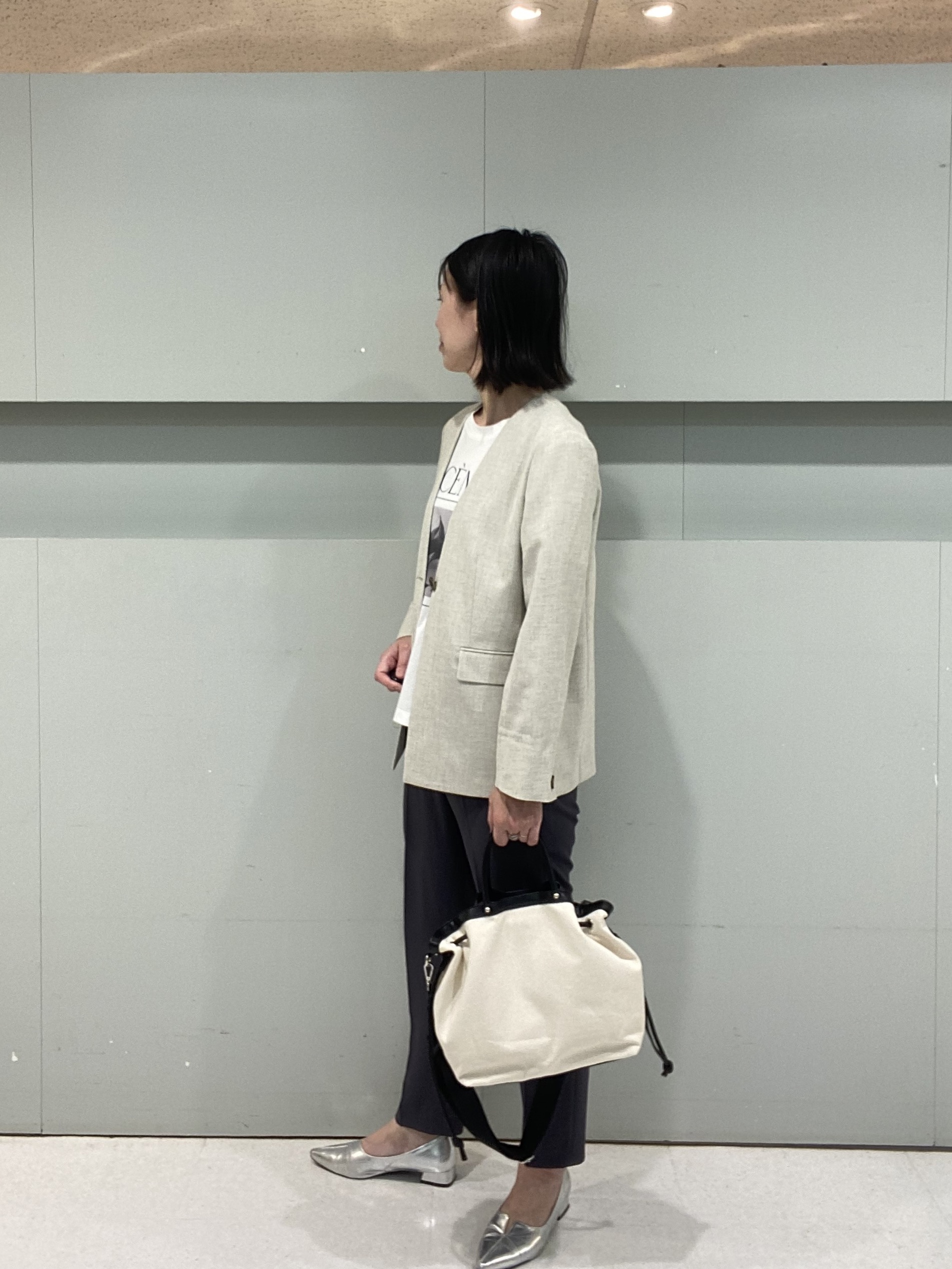 hitomiさんの「UNTITLED｜【古畑星夏さん着用/ロゴ/プリント】グラフィックTシャツ」を使ったコーディネート