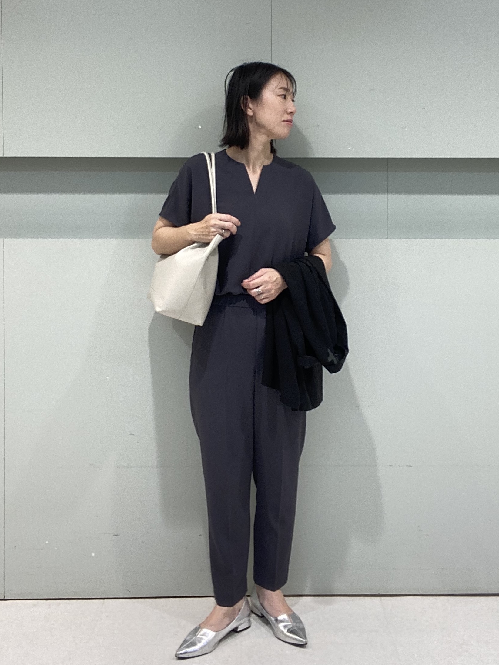 hitomiさんの「UNTITLED｜【セットアップ可/接触冷感/通気性】ドライシアーダブルジャケット」を使ったコーディネート