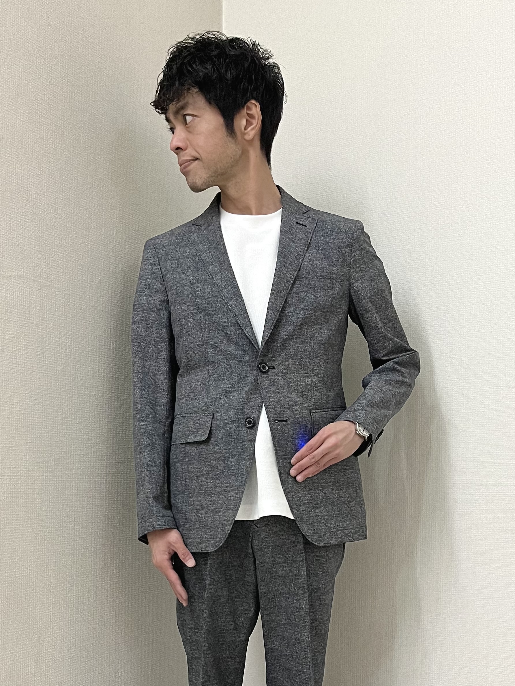 URAさんの「TAKEO KIKUCHI｜【抗菌防臭】COOL DOTS（R）ドビープリント ジャケット」を使ったコーディネート