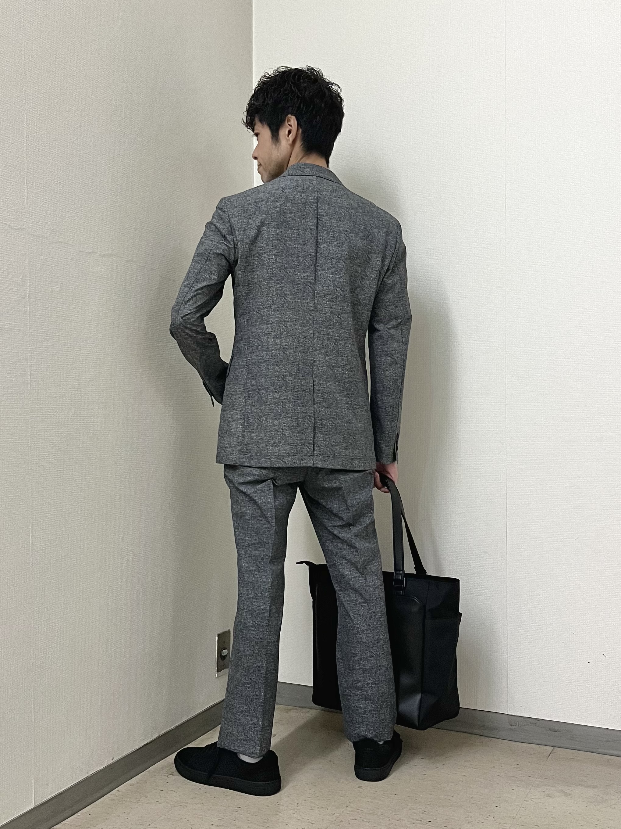 URAさんの「TAKEO KIKUCHI｜【抗菌防臭】COOL DOTS（R）ドビープリント ジャケット」を使ったコーディネート