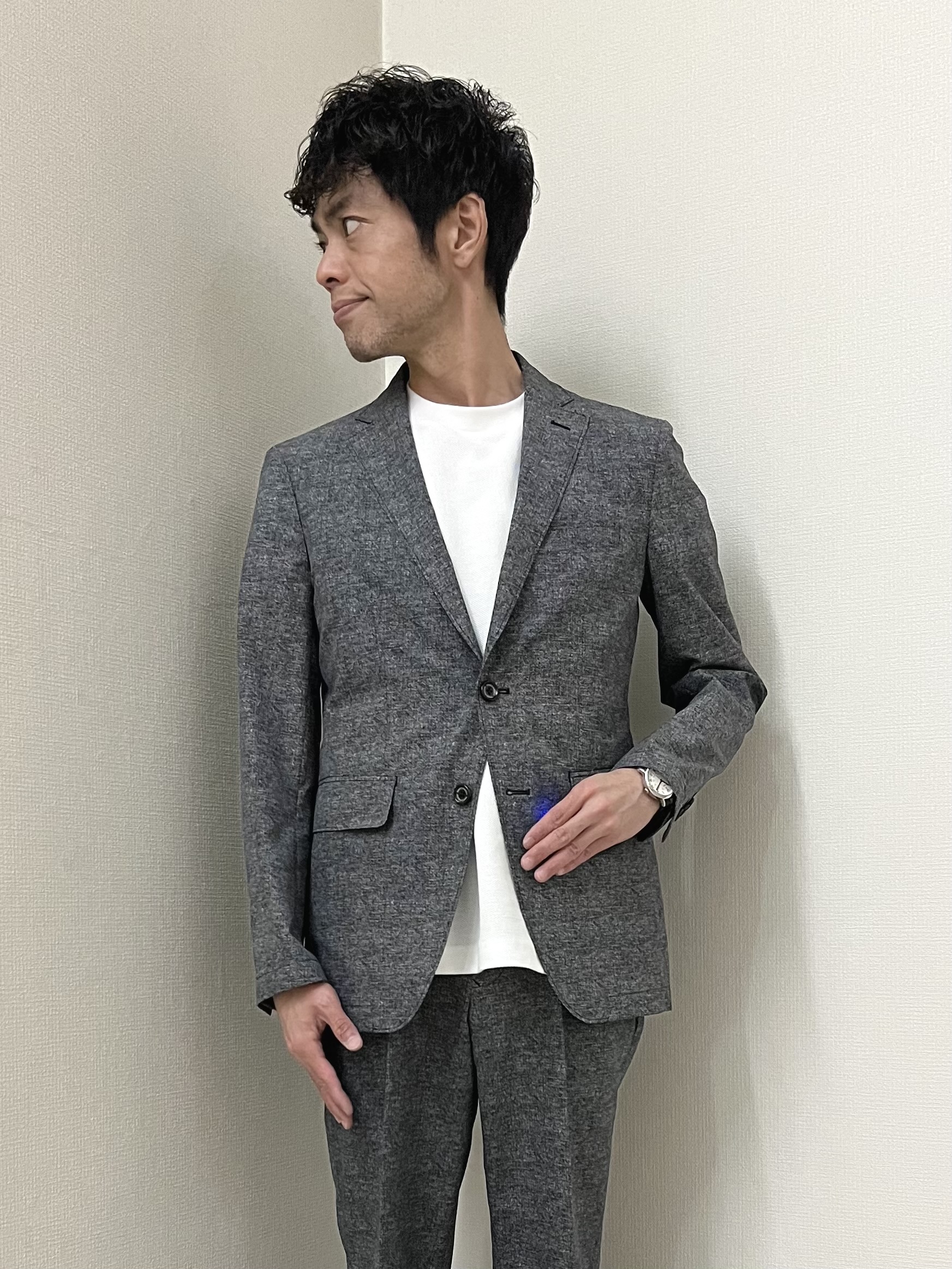 URAさんの「TAKEO KIKUCHI｜【抗菌防臭】COOL DOTS（R）ドビープリント ジャケット」を使ったコーディネート